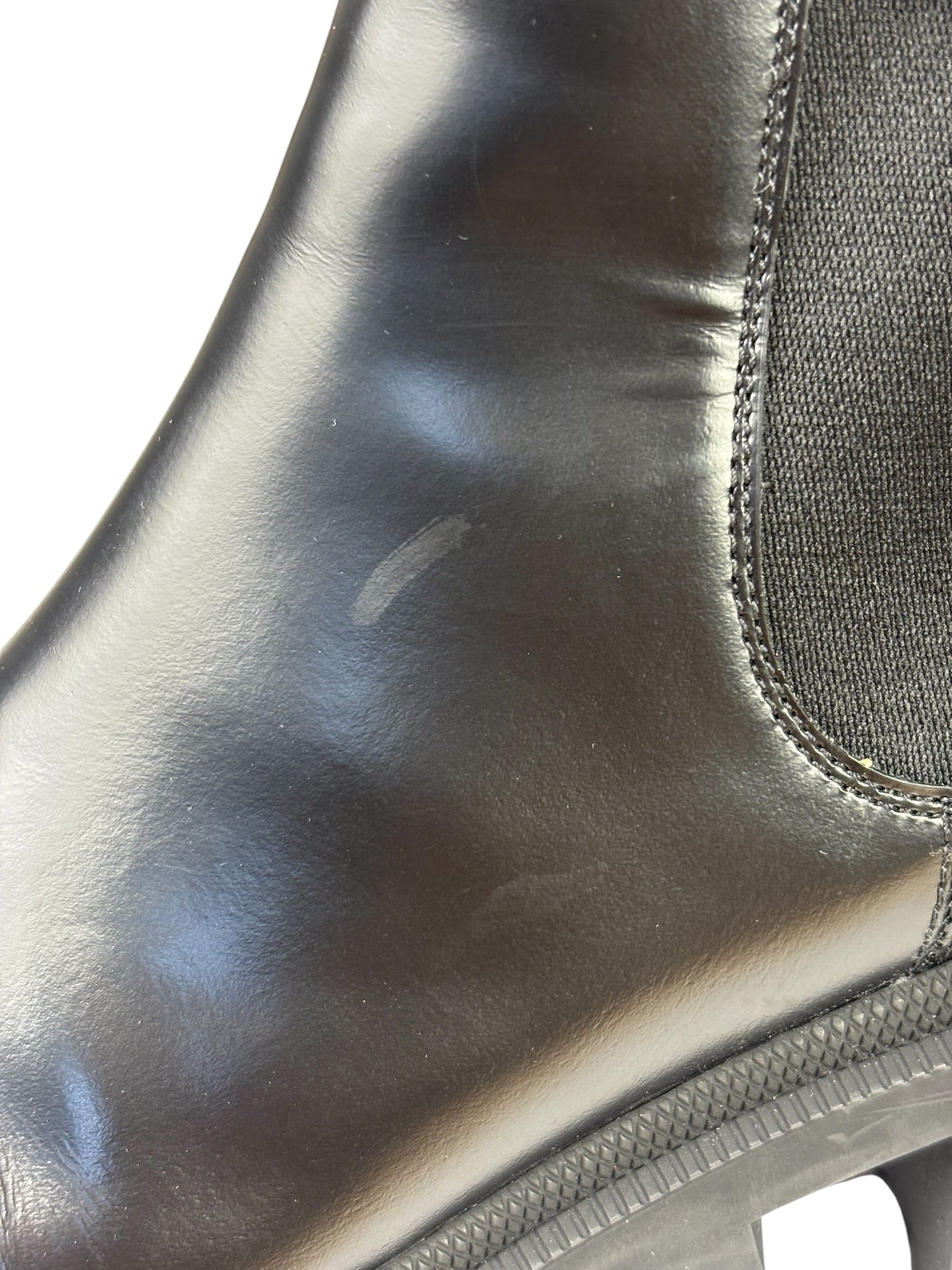 Gucci Black Kingsnake Leather Chelsea Ankle Boots