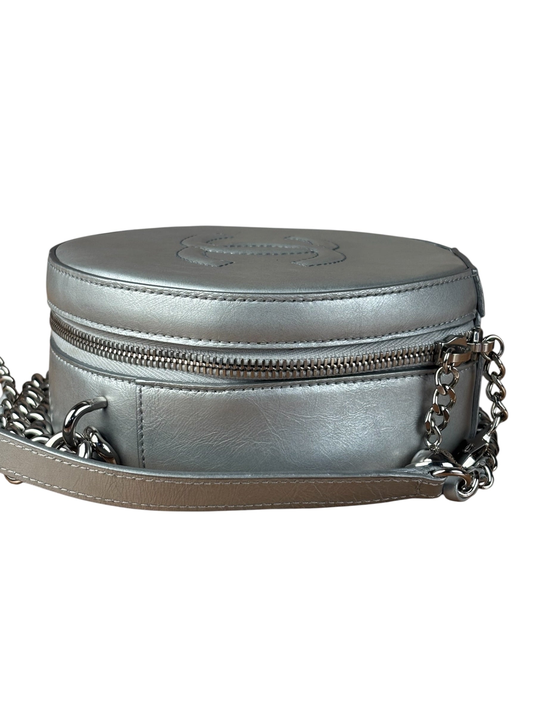 Chanel Silver CC Round as Earth Chain 2Way Bag (Authentic Limited Edition Sample)