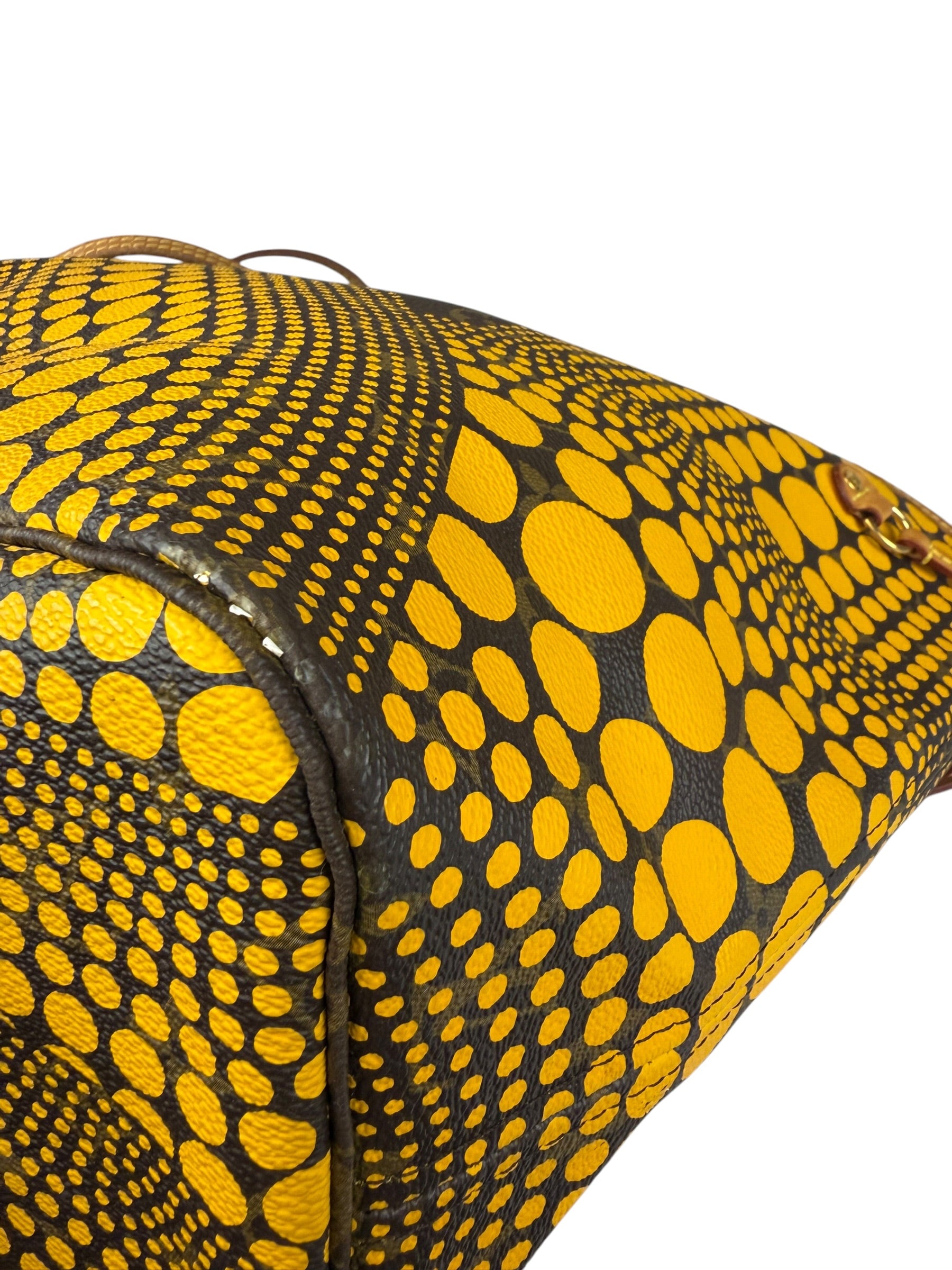 Louis Vuitton x Yayoi Kusama Infinity Dots Neverfull MM