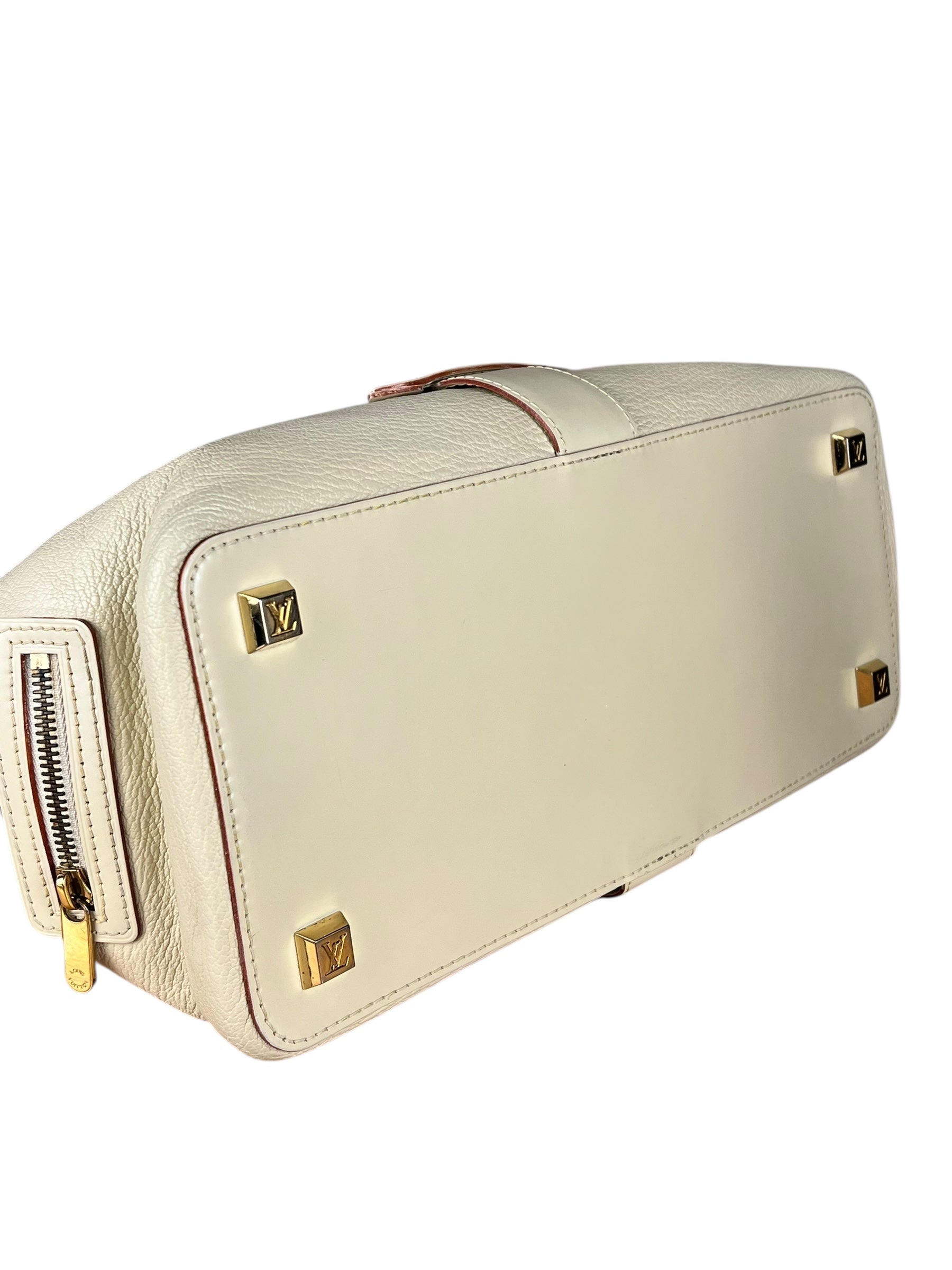 Louis Vuitton L'Lingenieux Suhali Leather