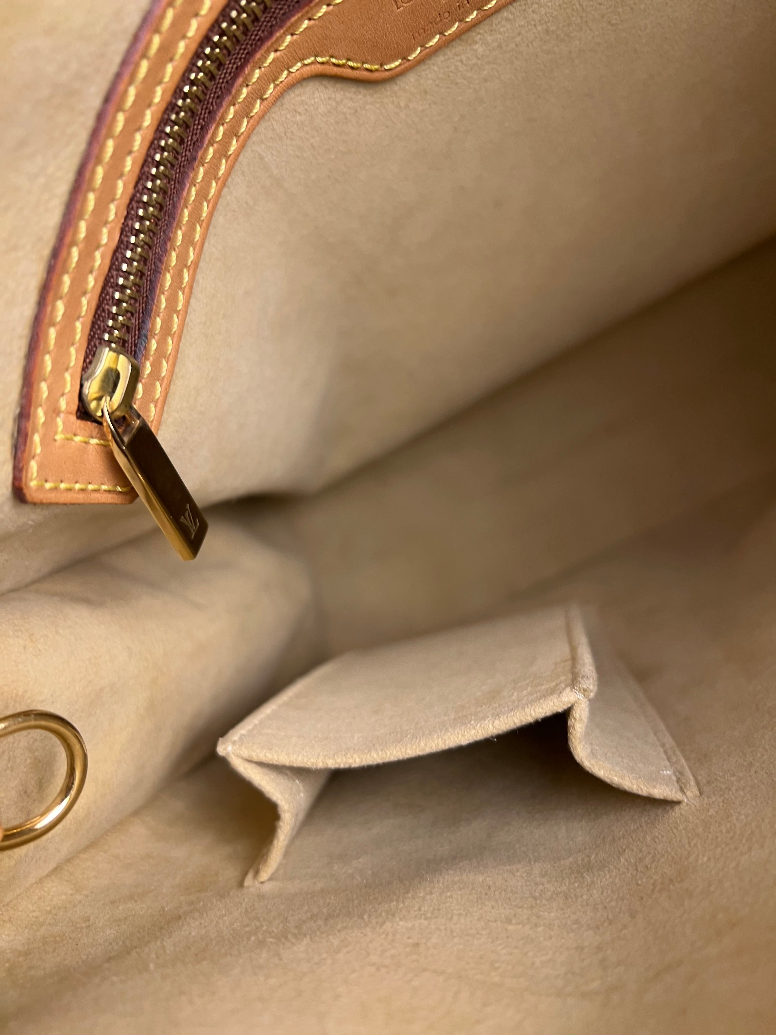 Louis Vuitton Monogram Looping GM