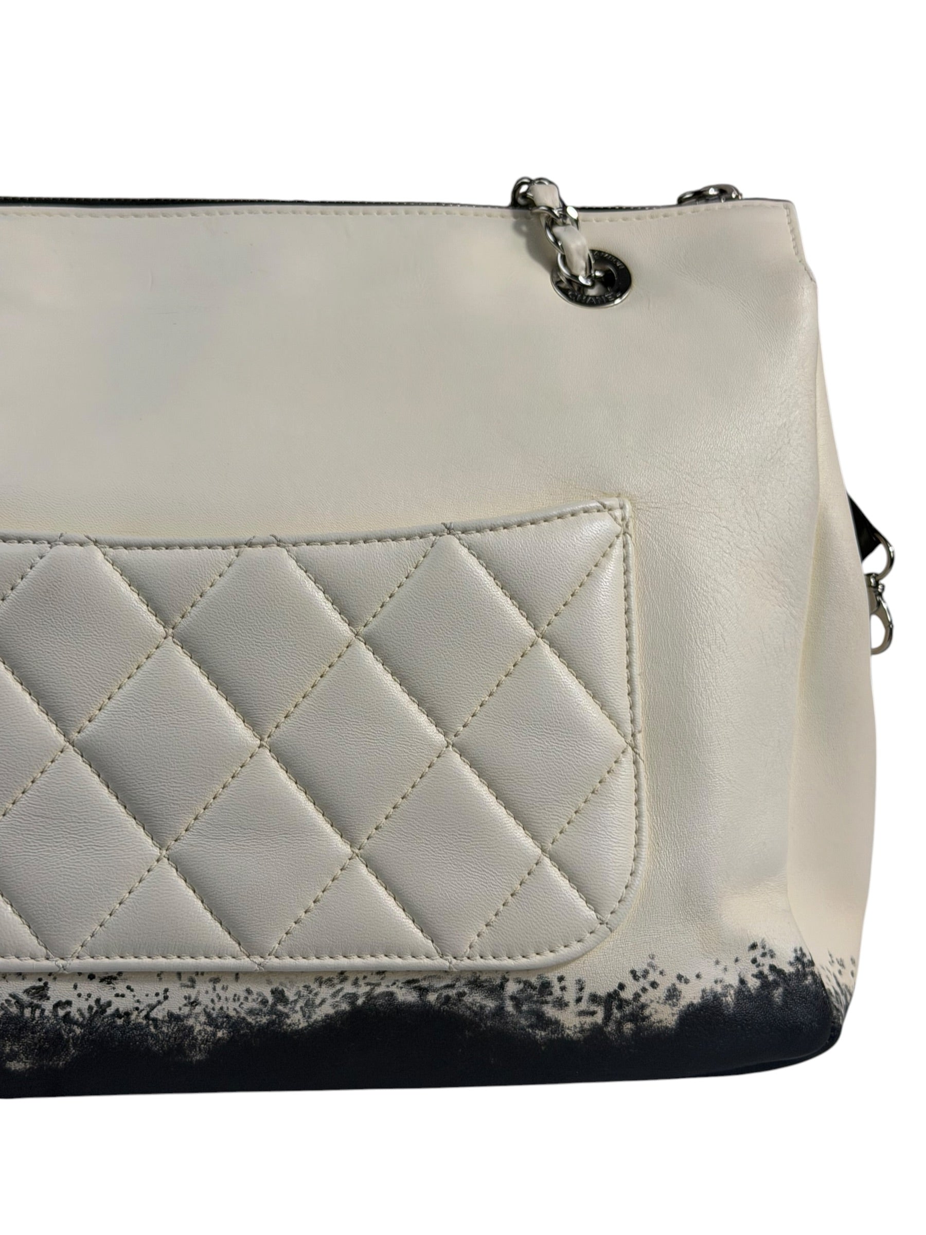 Chanel White Quilted Leather Blizzard Zip Flap-Shoulder Bag 2010