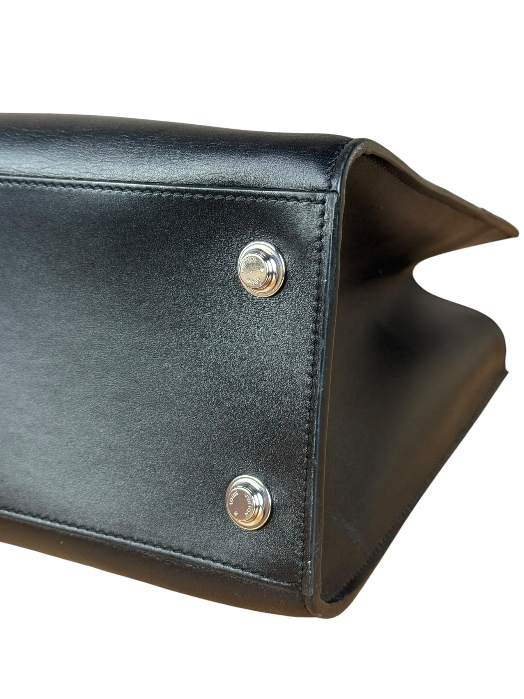 Louis Vuitton City Steamer MM Handbag