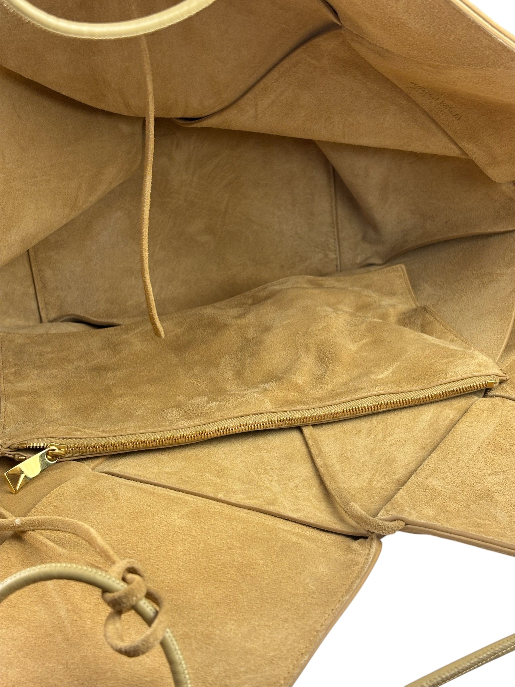 Bottega Veneta Beige Suede/Leather Trim Intrecciato Flower Basket Tote