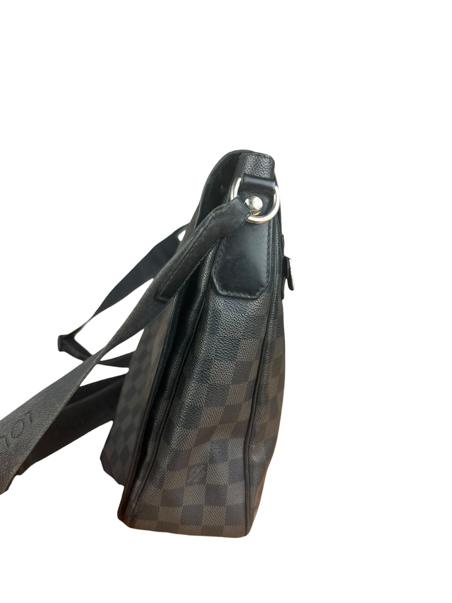 Louis Vuitton Leather Daniel Damier Graphite Messenger Bag
