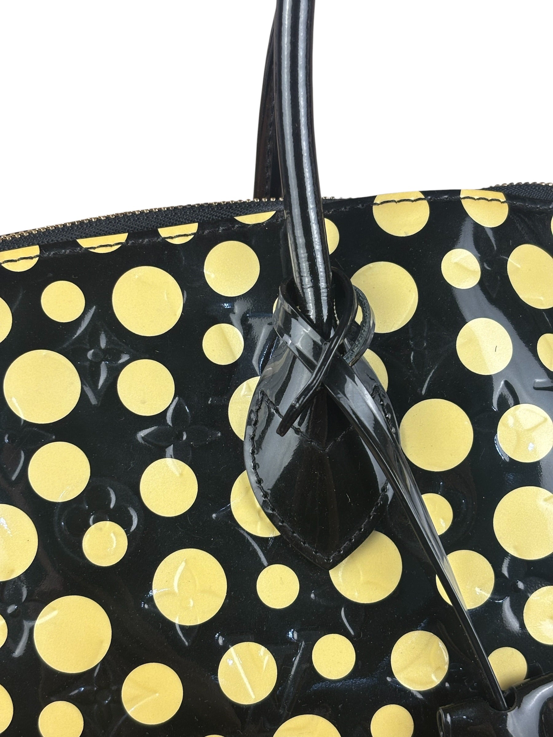 Louis Vuitton x Yayoi Kusama Infinity Dots Lockit Hand Bag MM