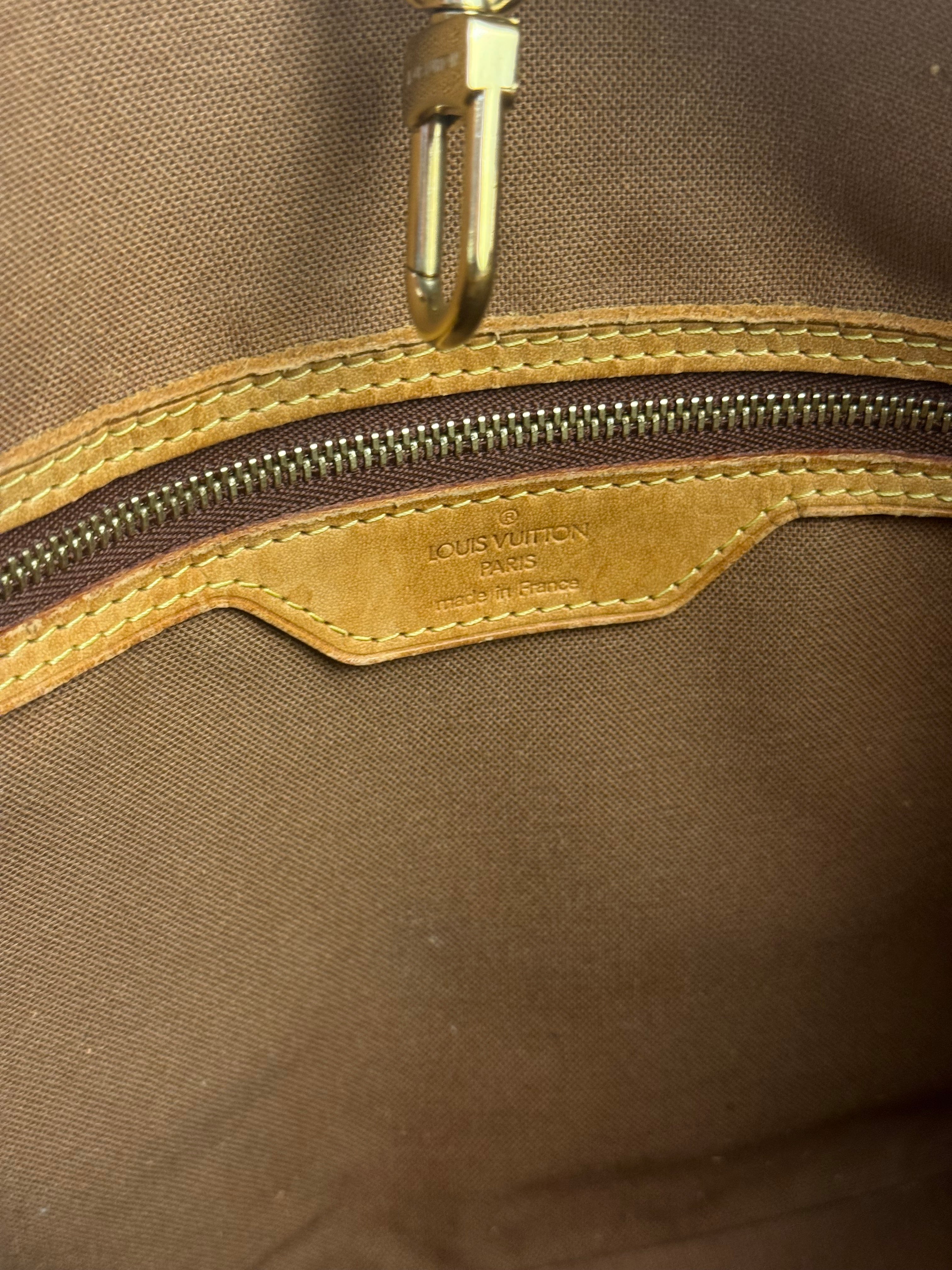Louis Vuitton Leather Batignolles Horizontal Canvas Monogram Tote Bag