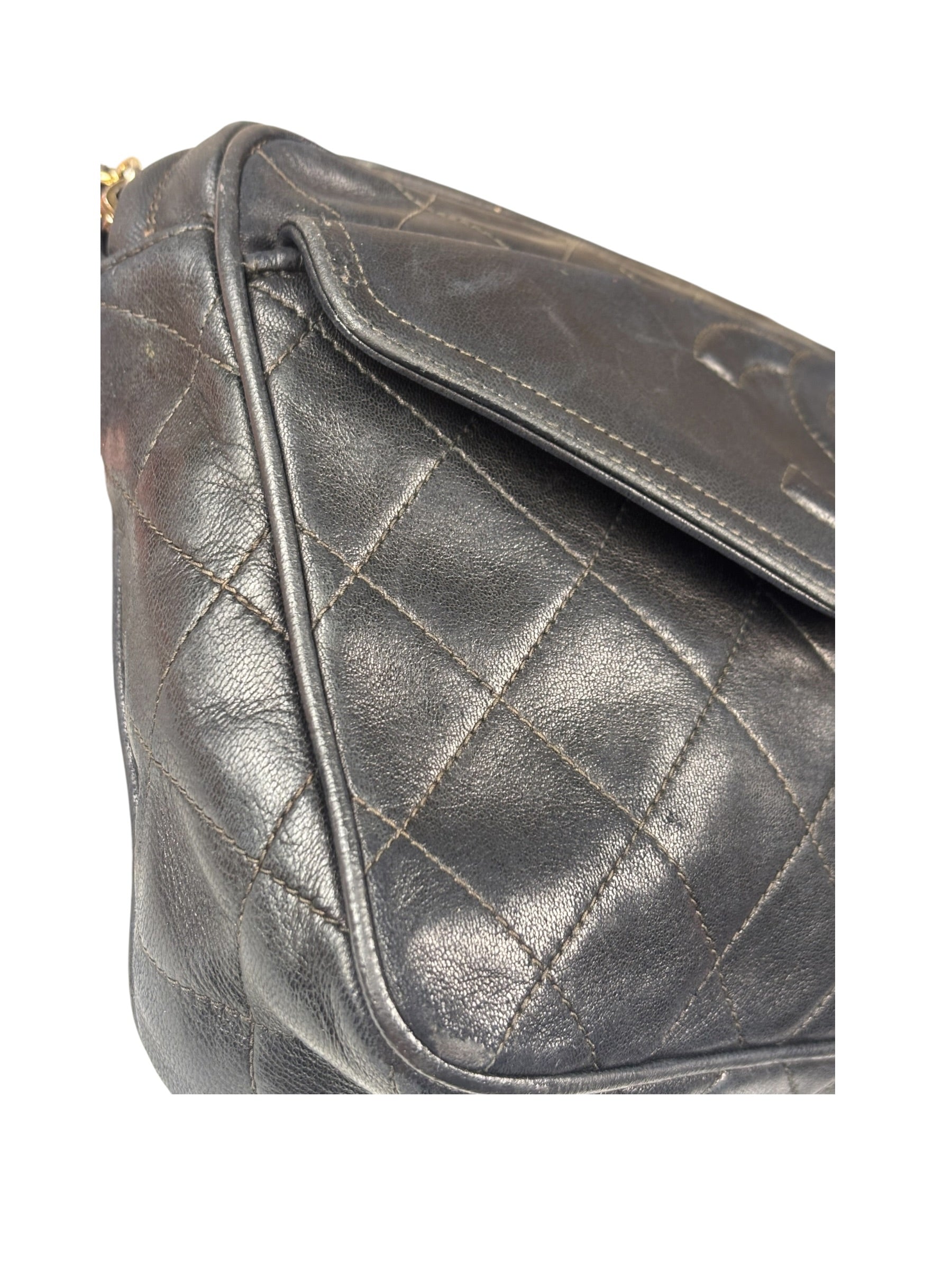 Chanel Vintage Black Quilted Leather CC Camera Bag 1989