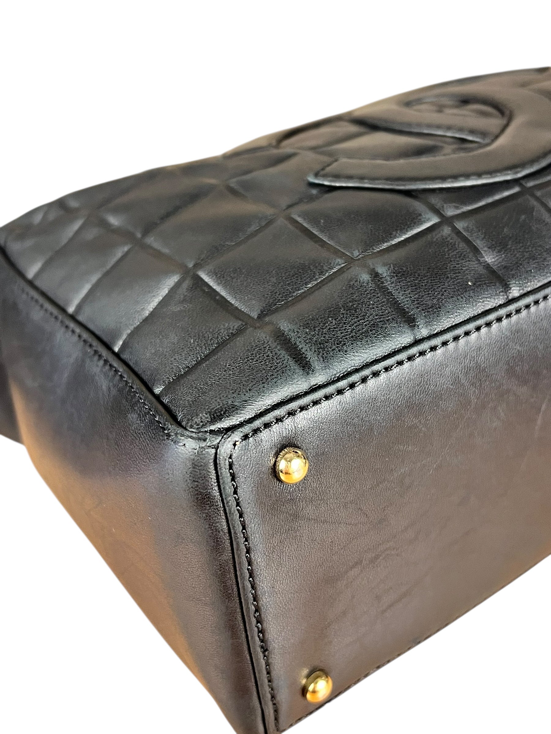 Chanel CC Chocolate Leather Shoulder Bag 2000