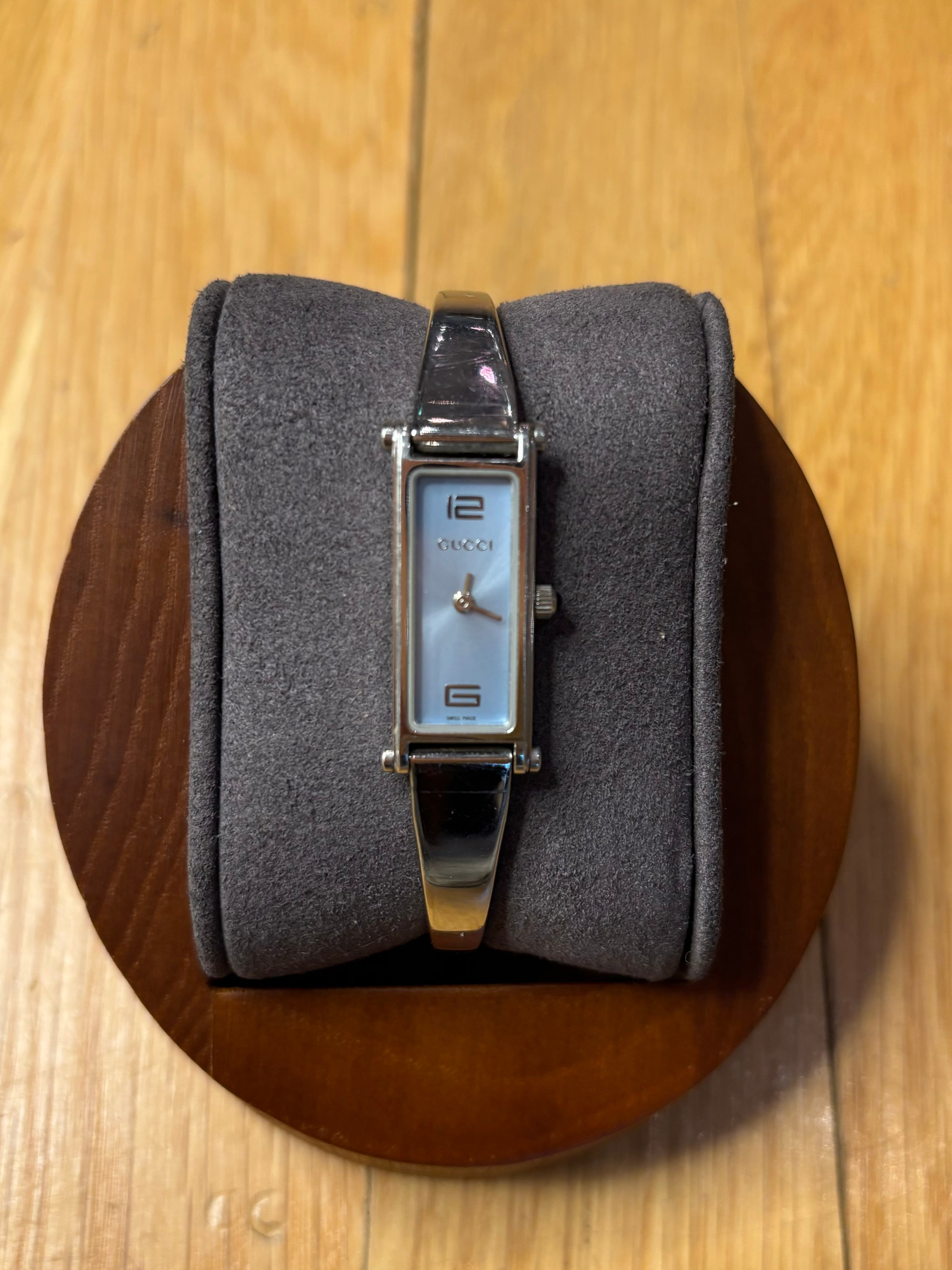 Gucci 1500L Blue 12&6 Dial