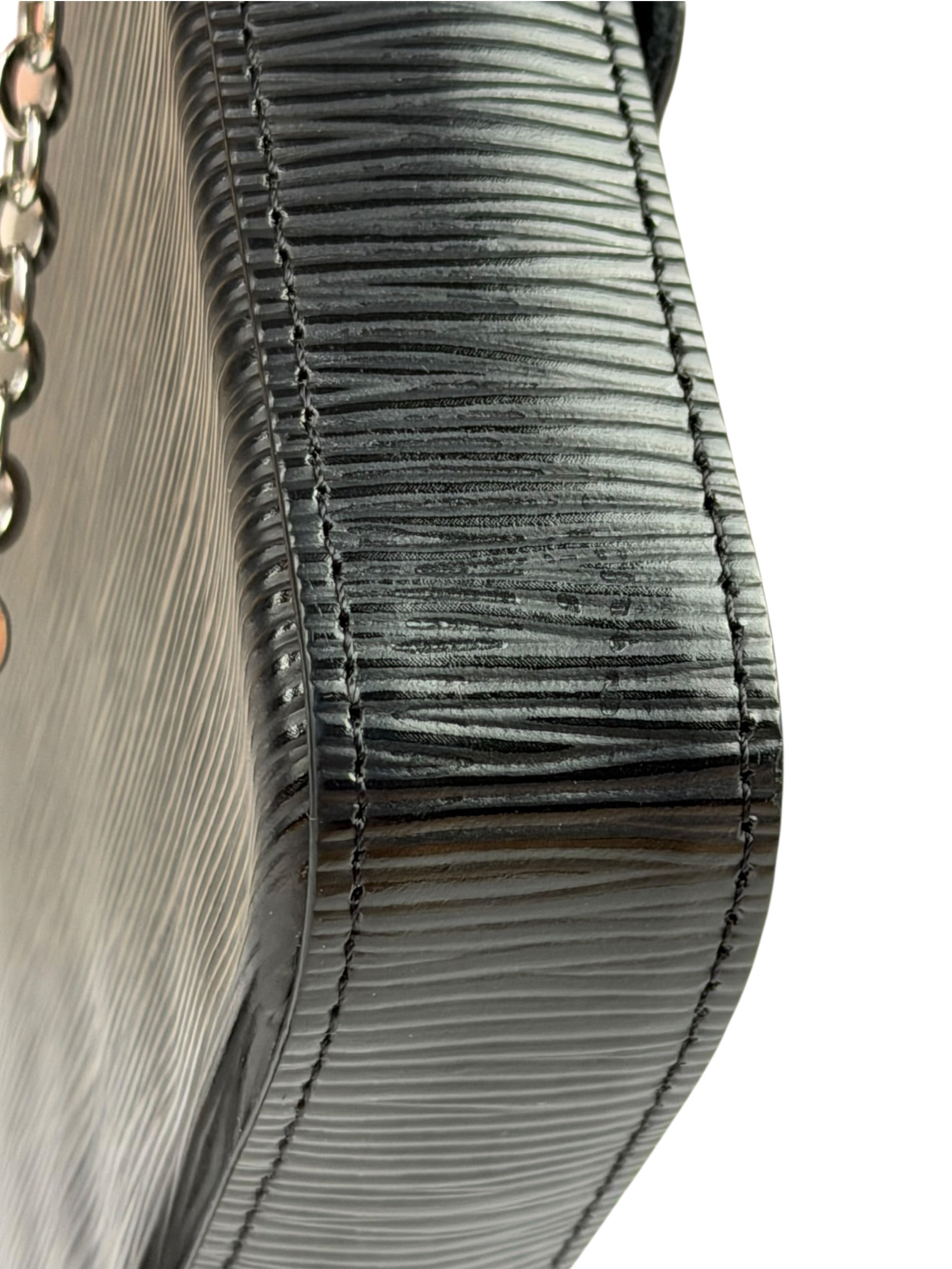 Louis Vuitton Black Epi Leather Felicie Pochette