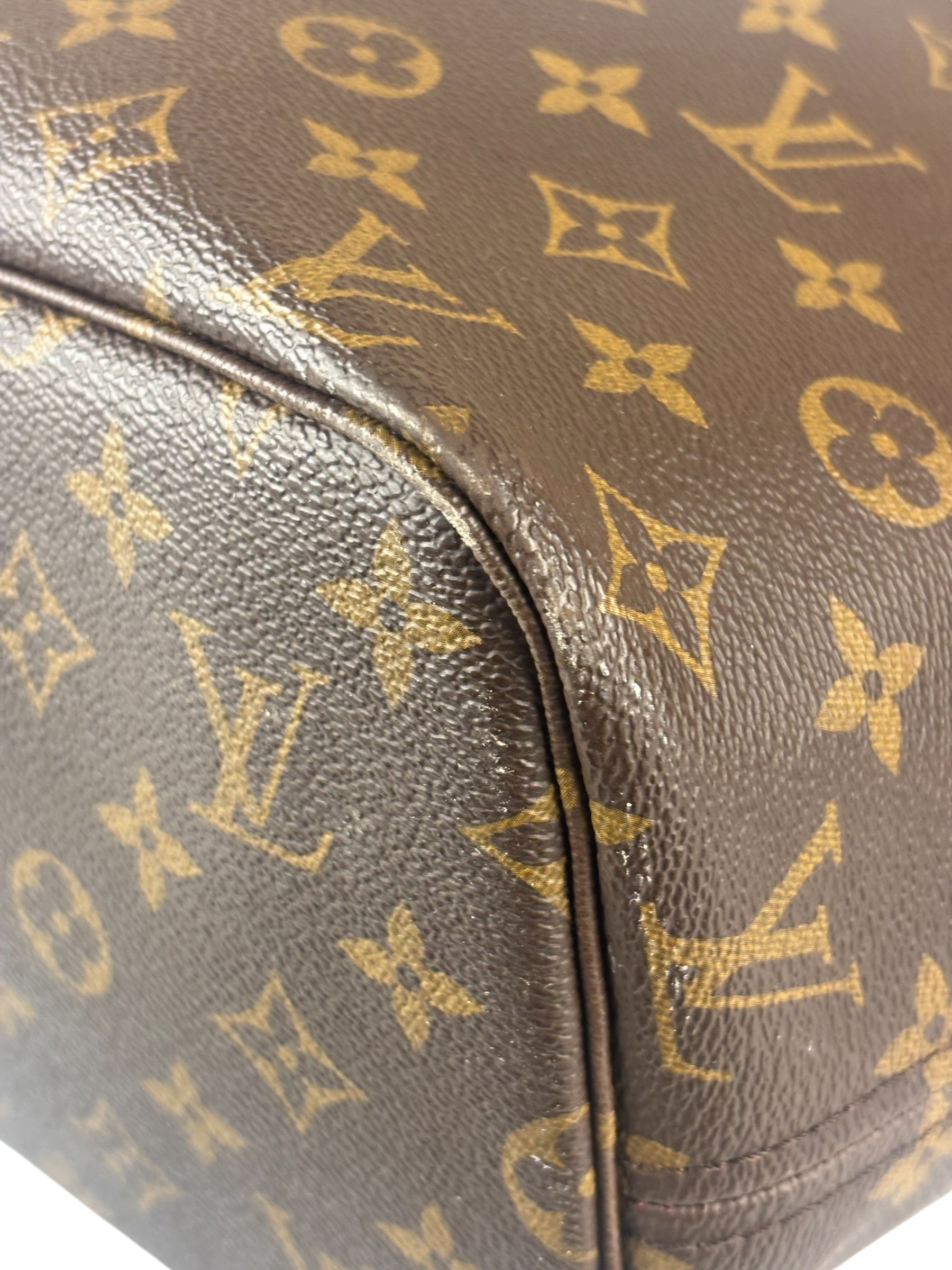 Louis Vuitton Monogram Neverful MM Pink Canvas-Lined Tote Bag