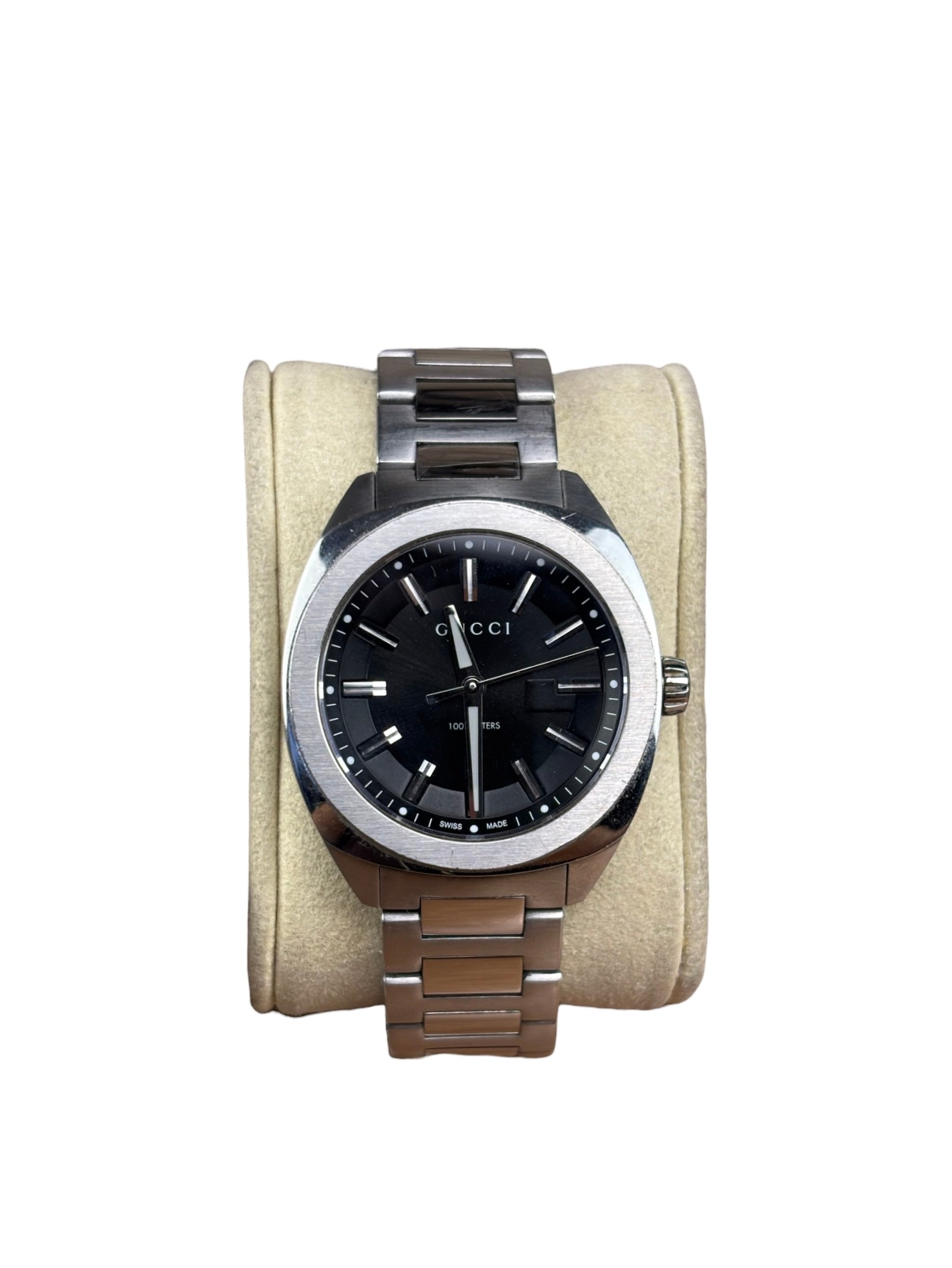 Gucci 142.4 Black Dial Stainless Steel Watch