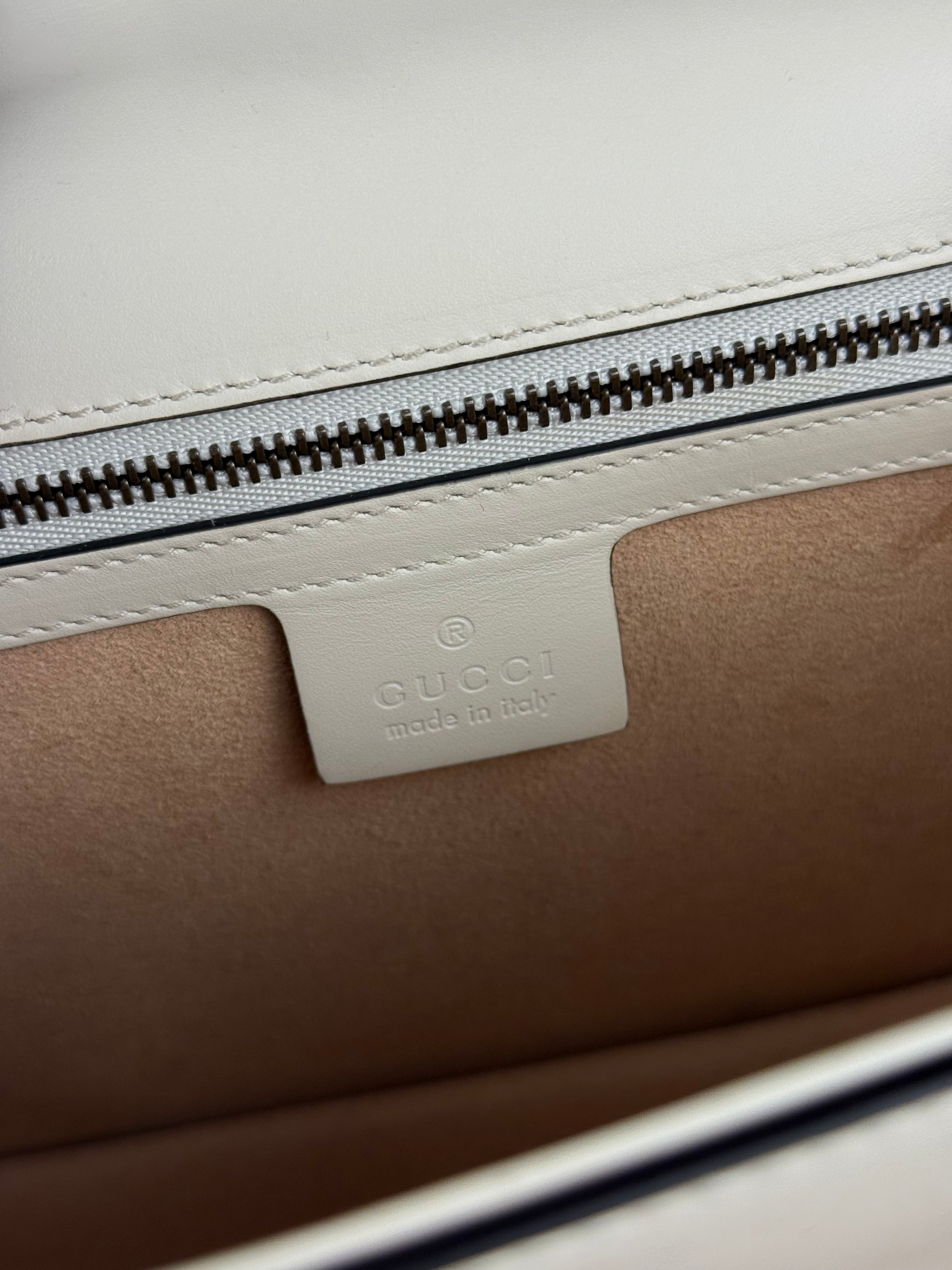 Gucci White Leather Queen Margaret Bee Embellished Shoulder Bag