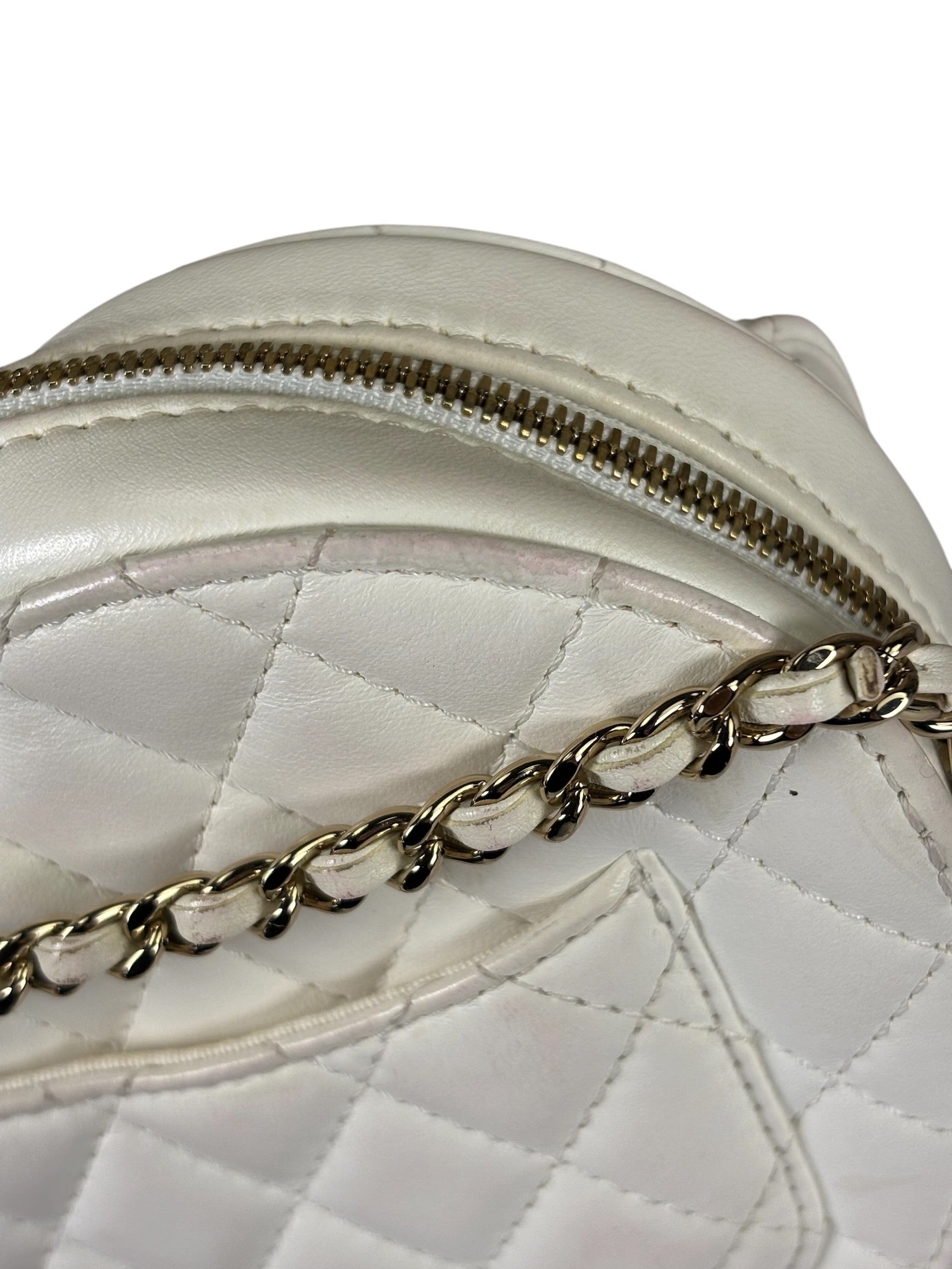 Chanel CC In Love White Quilted Leather Heart Bag 2022