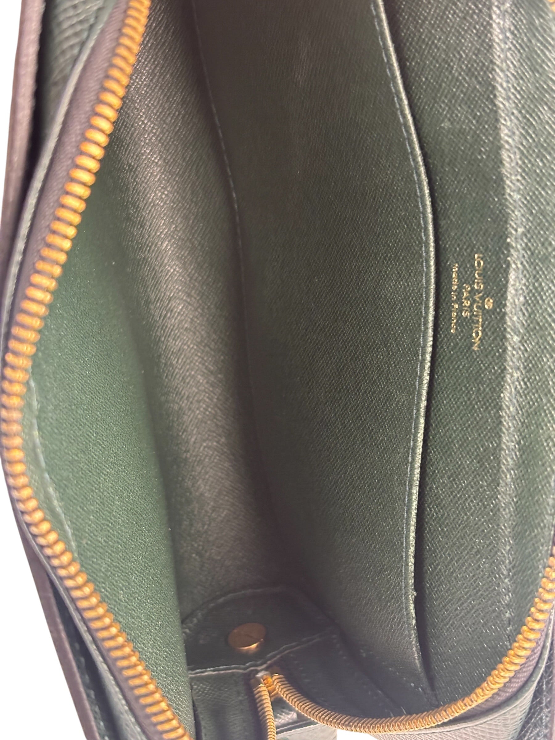Louis Vuitton Green Taiga Leather Baikal Clutch