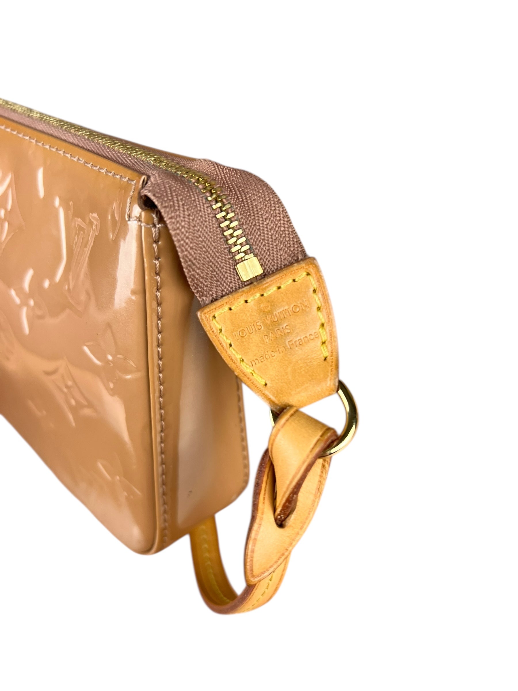 Louis Vuitton Monogram Vernis Pochette Beige