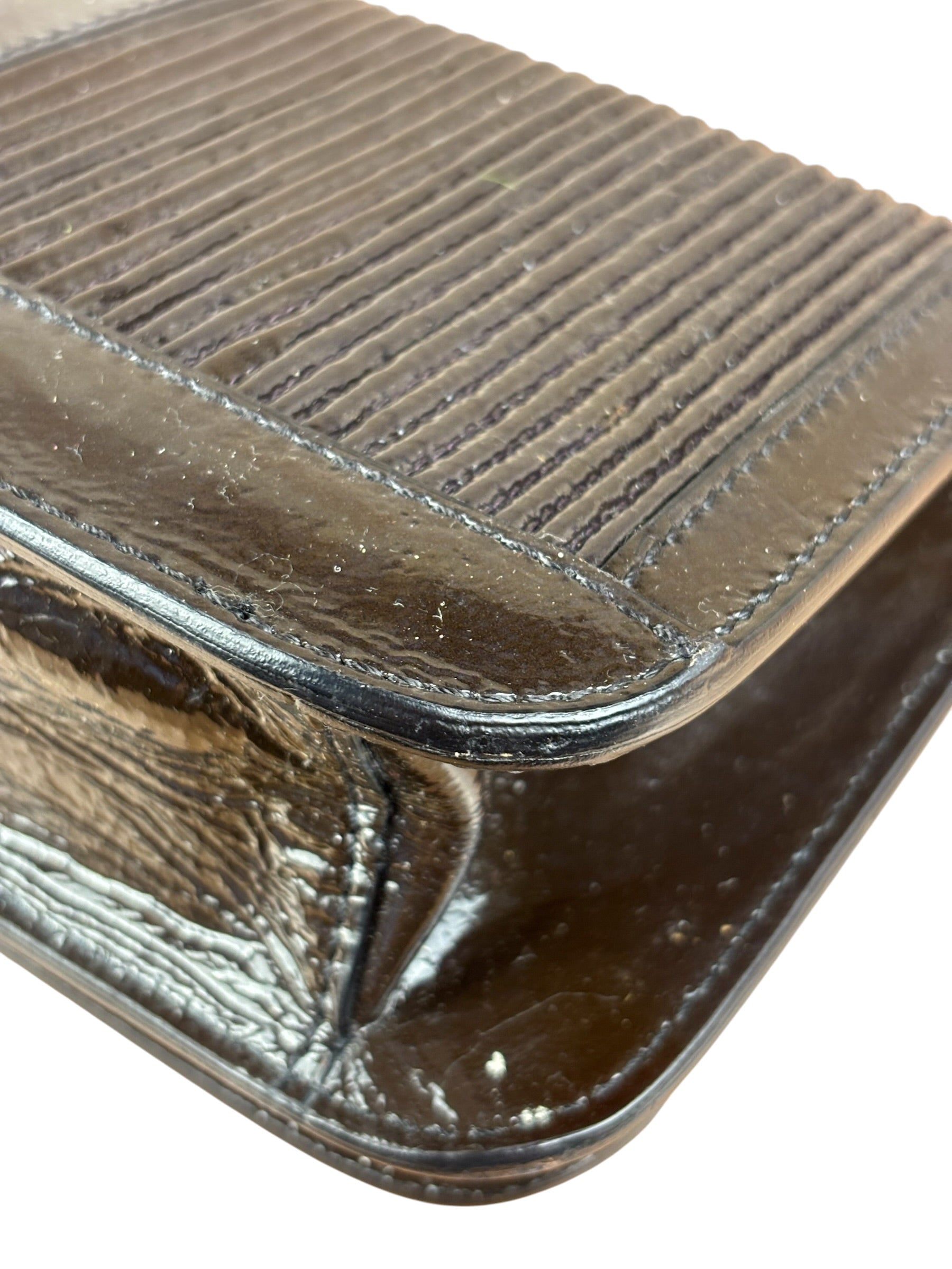Burberry Vintage Brown Leather Ribbed patent Continental Clutch Wallet