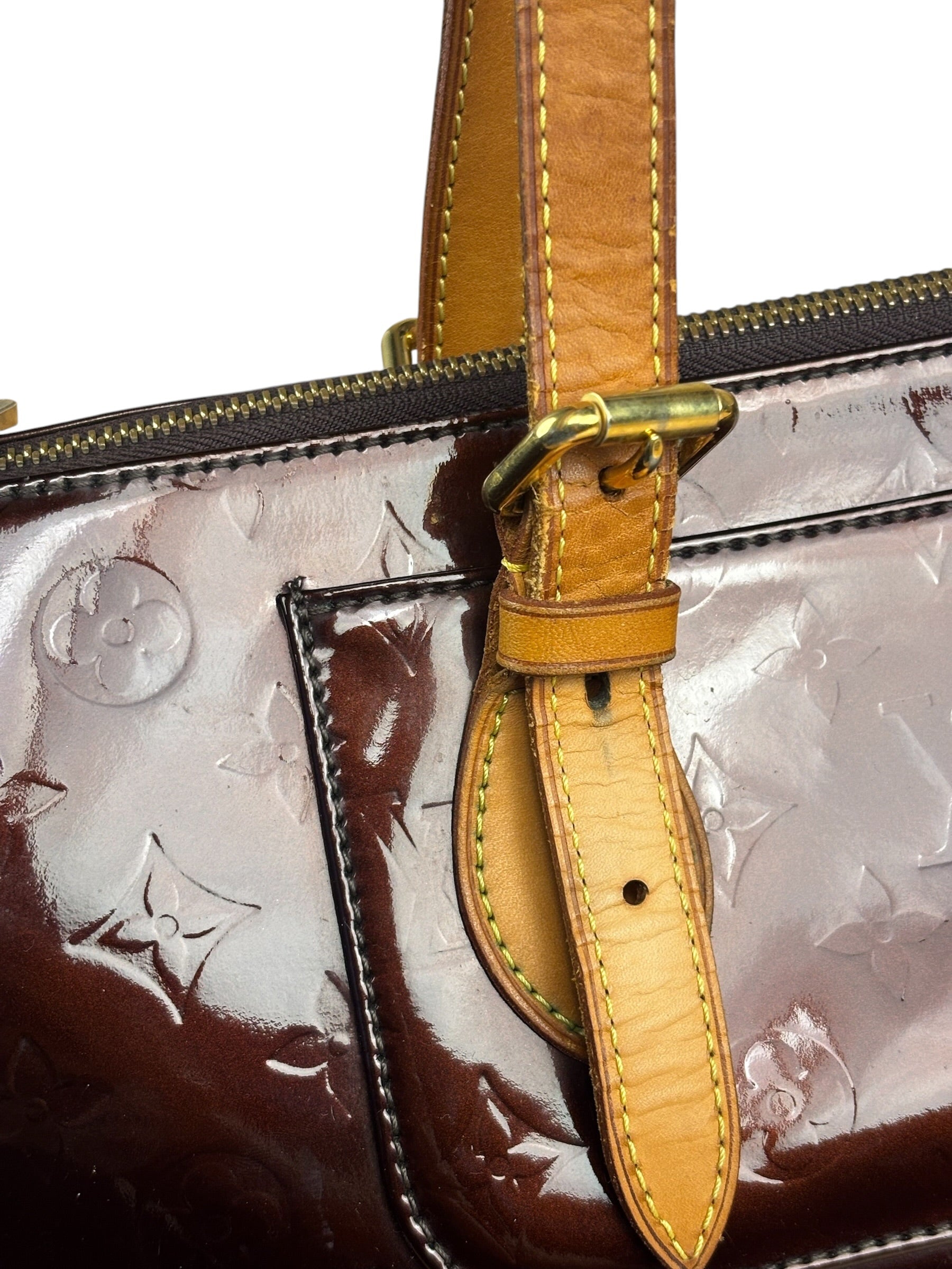 Louis Vuitton Burgundy Monogram Vernis Rosewood Avenue Handbag