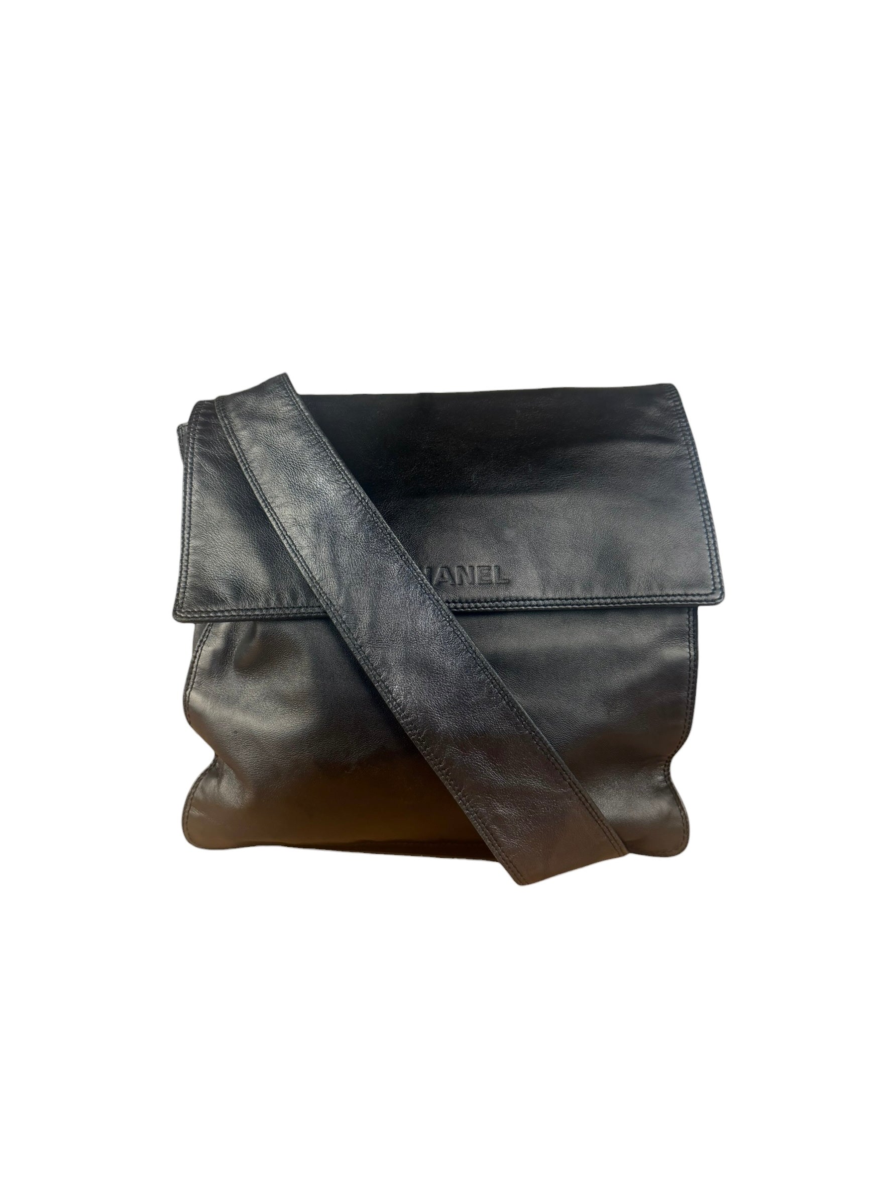 Chanel Vintage Black Leather Flap Crossbody Messenger Bag 1997