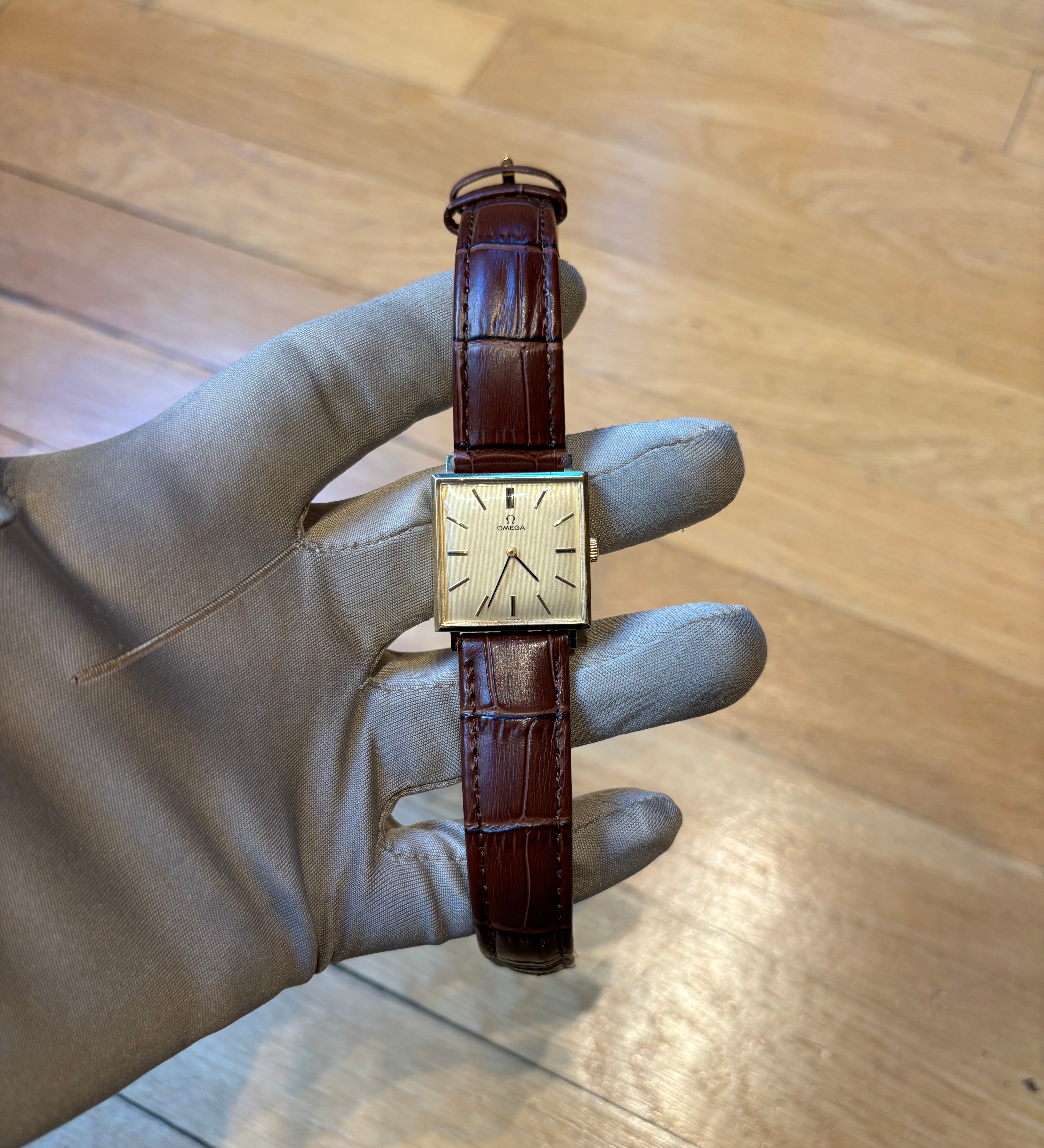 Omega Solid 14k Gold Square Dial