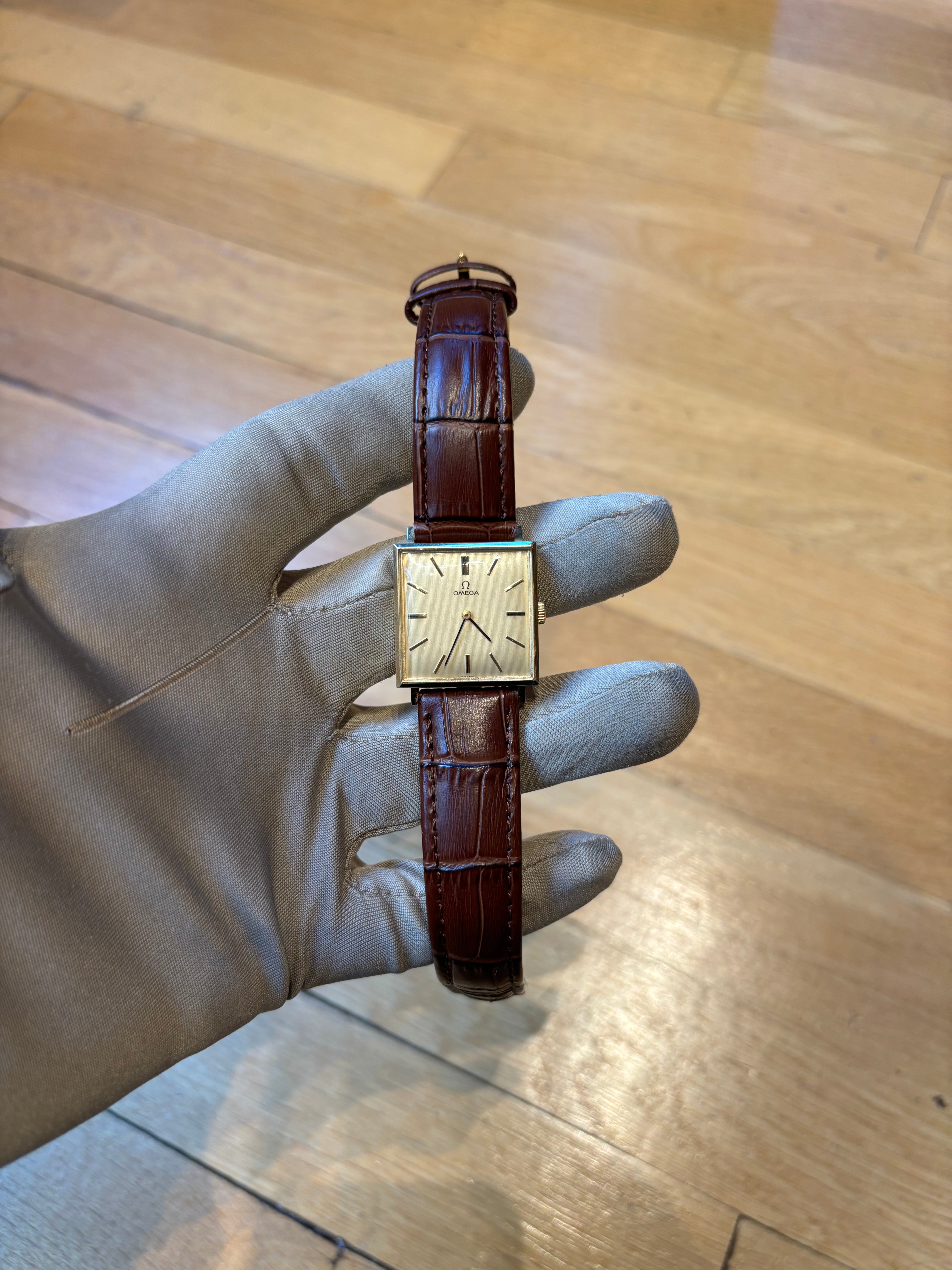 Omega Solid 14k Gold Square Dial