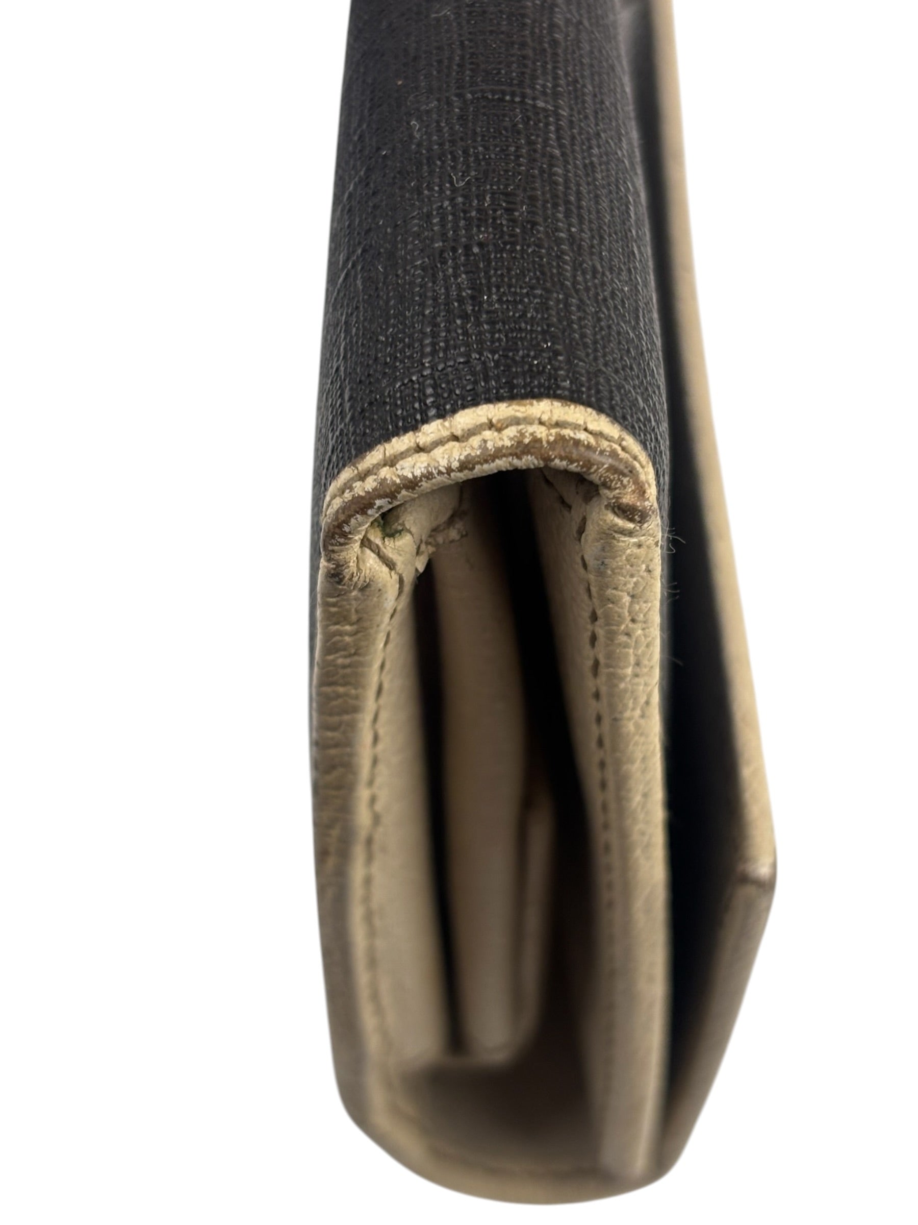 Gucci Vintage Leather Unisex Trifold Wallet
