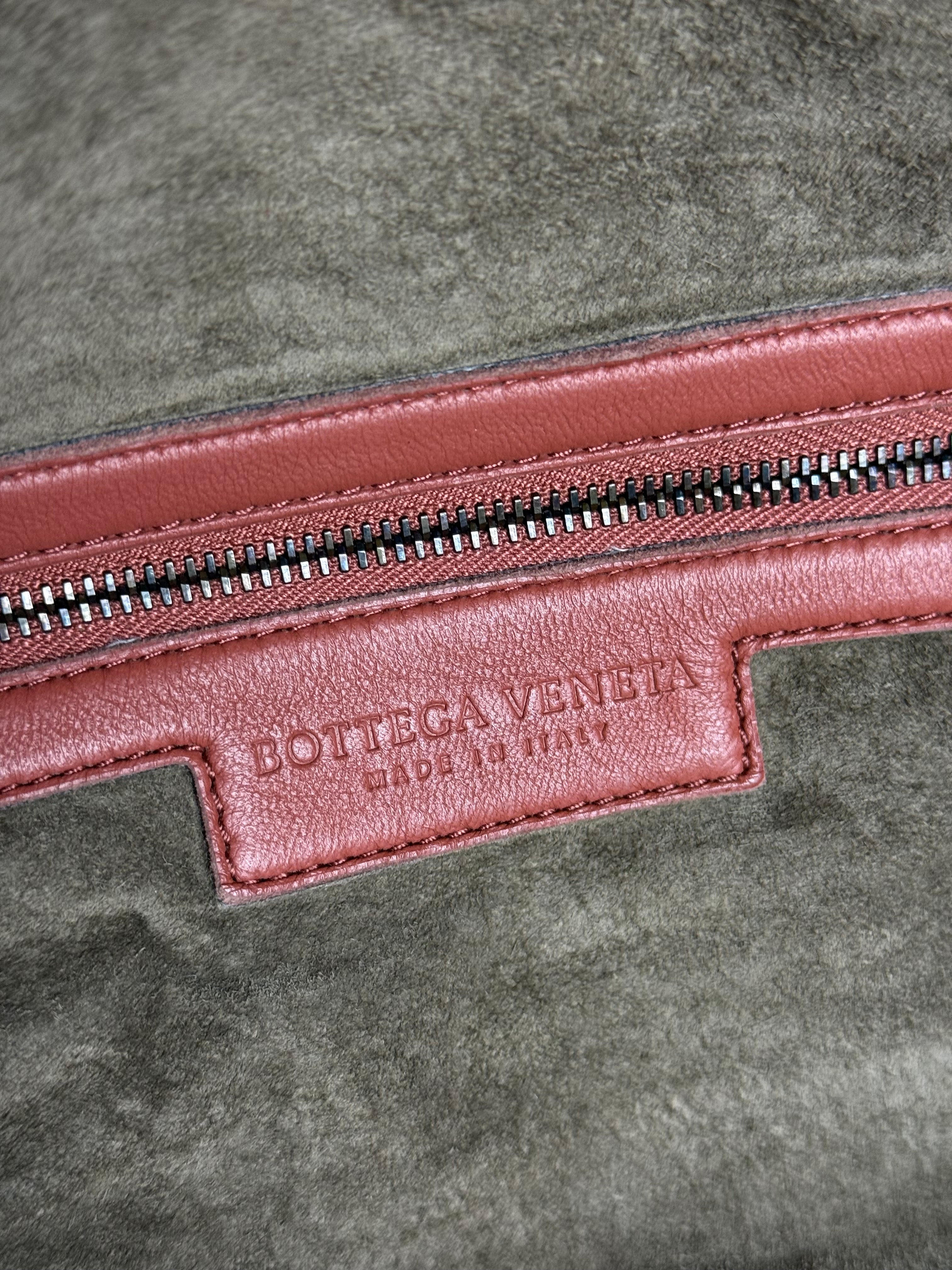 Bottega Veneta Intreccio Montaigne Handbag Mauve