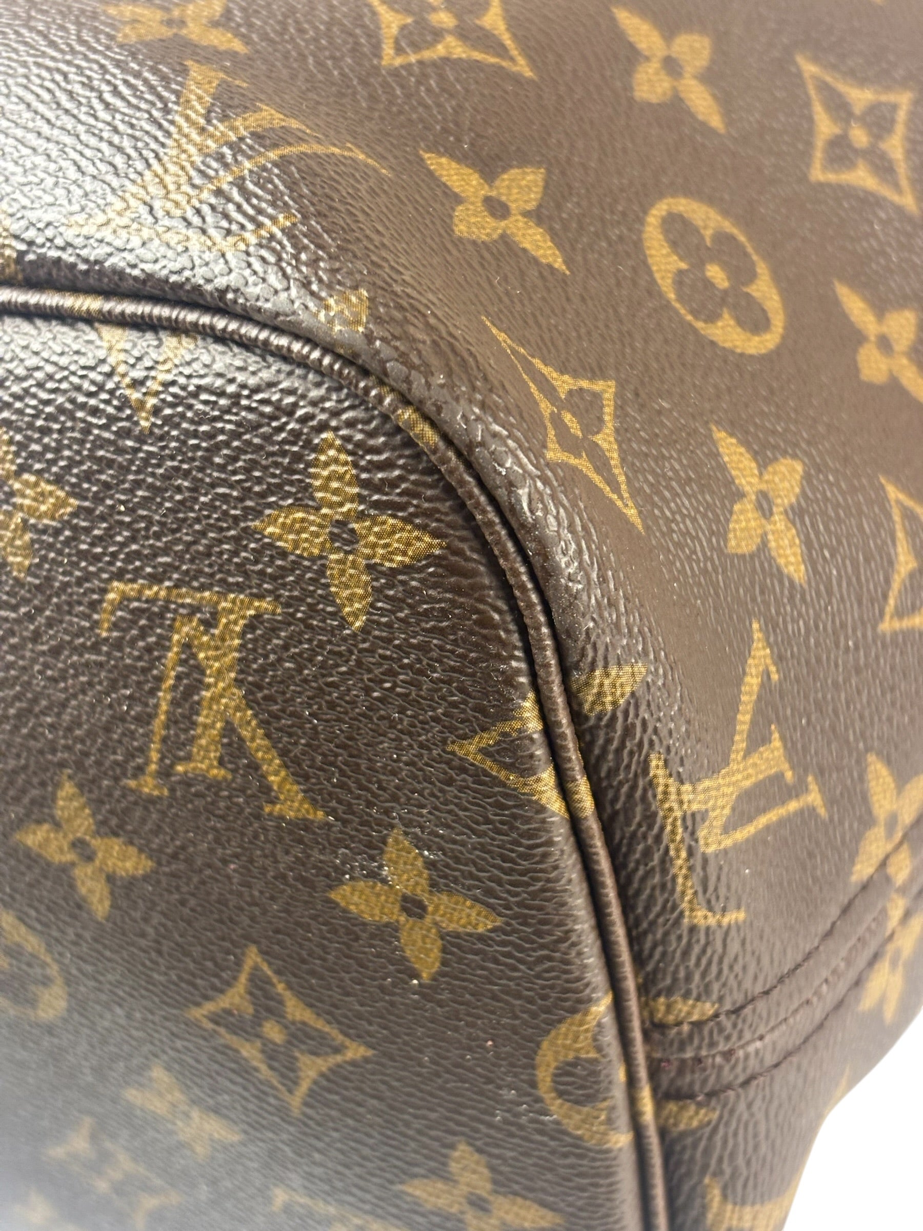 Louis Vuitton Monogram Neverful MM Pink Canvas-Lined Tote Bag