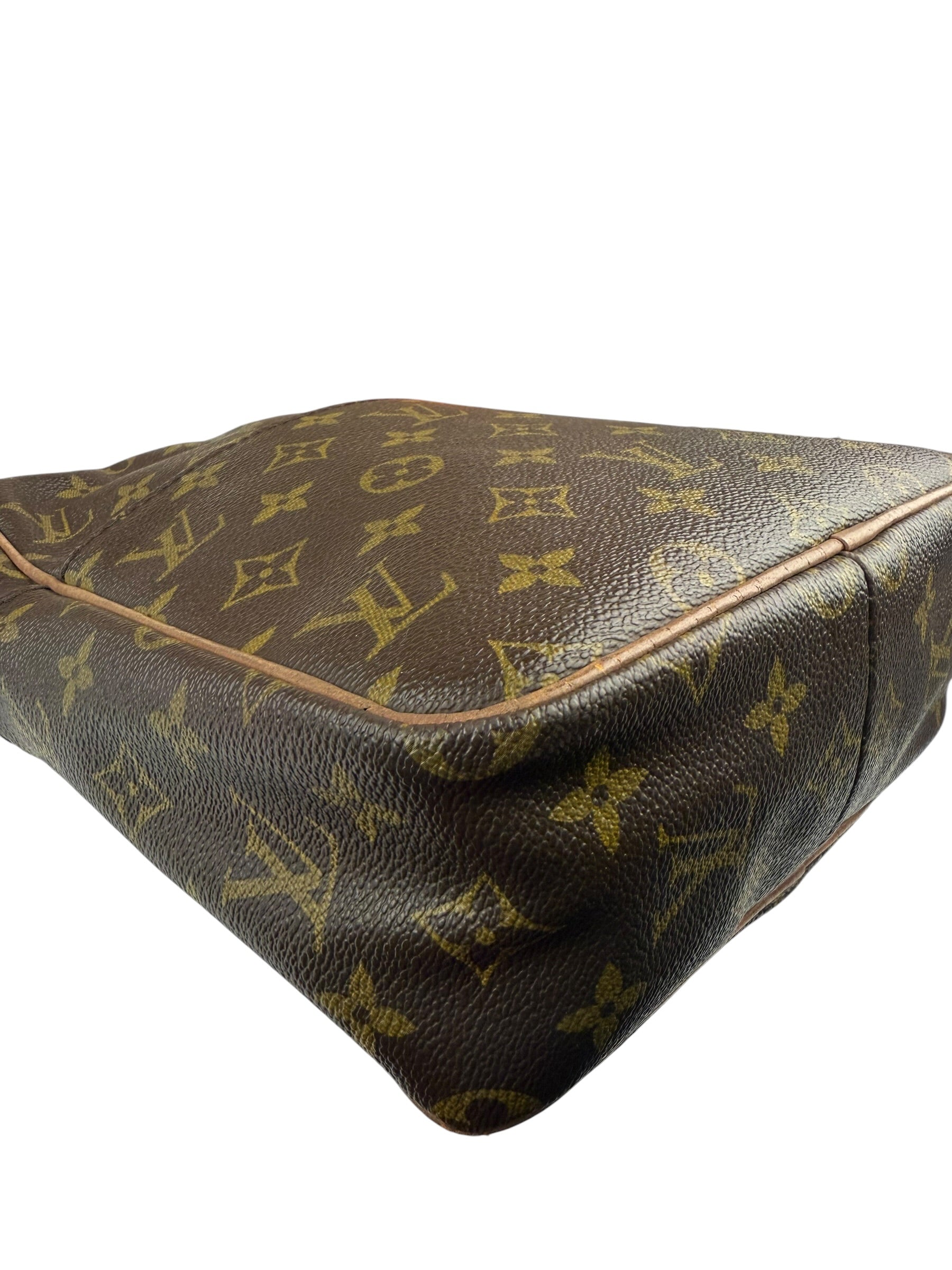 Louis Vuitton Canvas Monogram Marceau Crossbody Messenger Bag