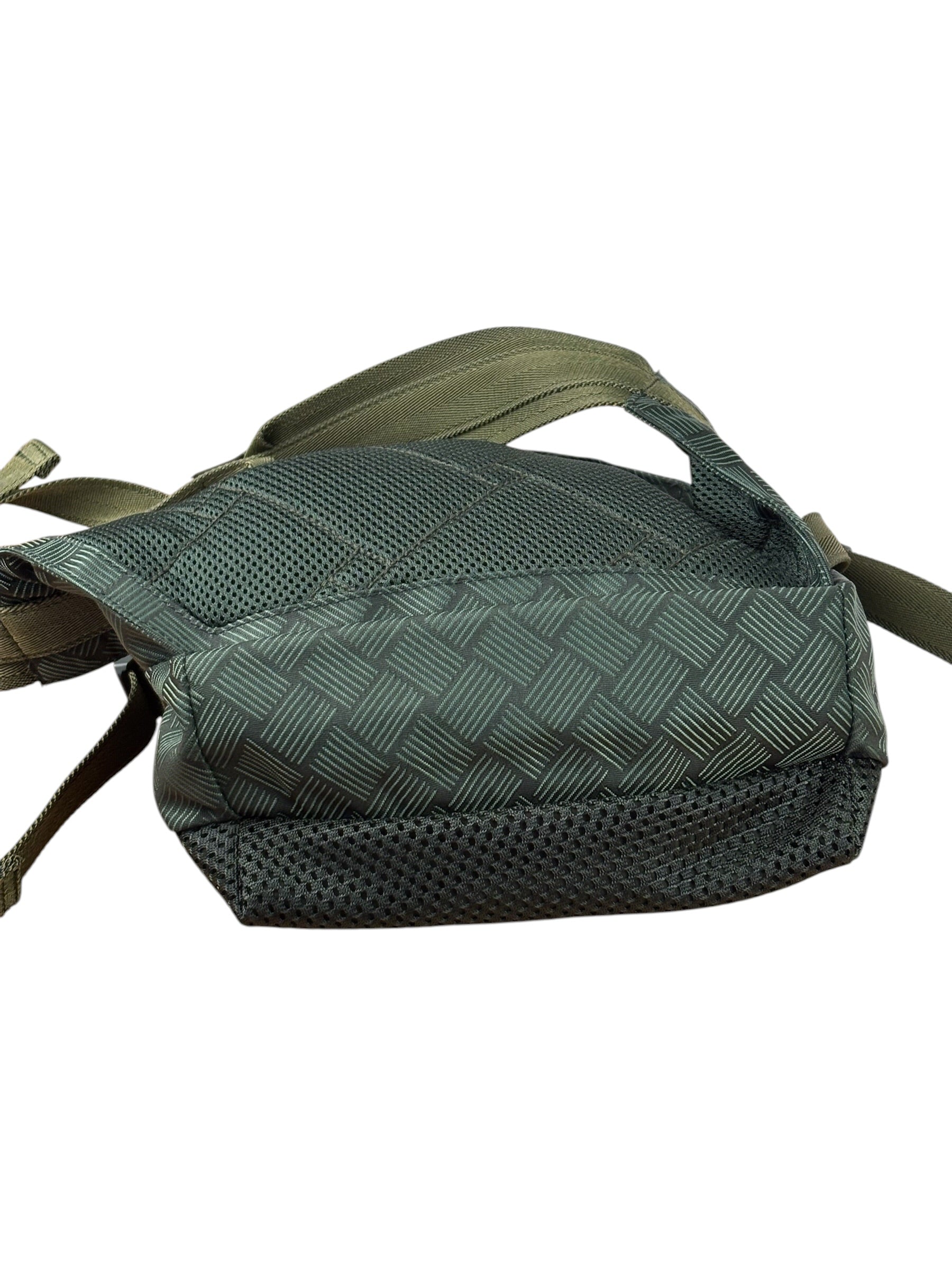Bottega Veneta Green Nylon/Mesh Intrecciato Belt Bag