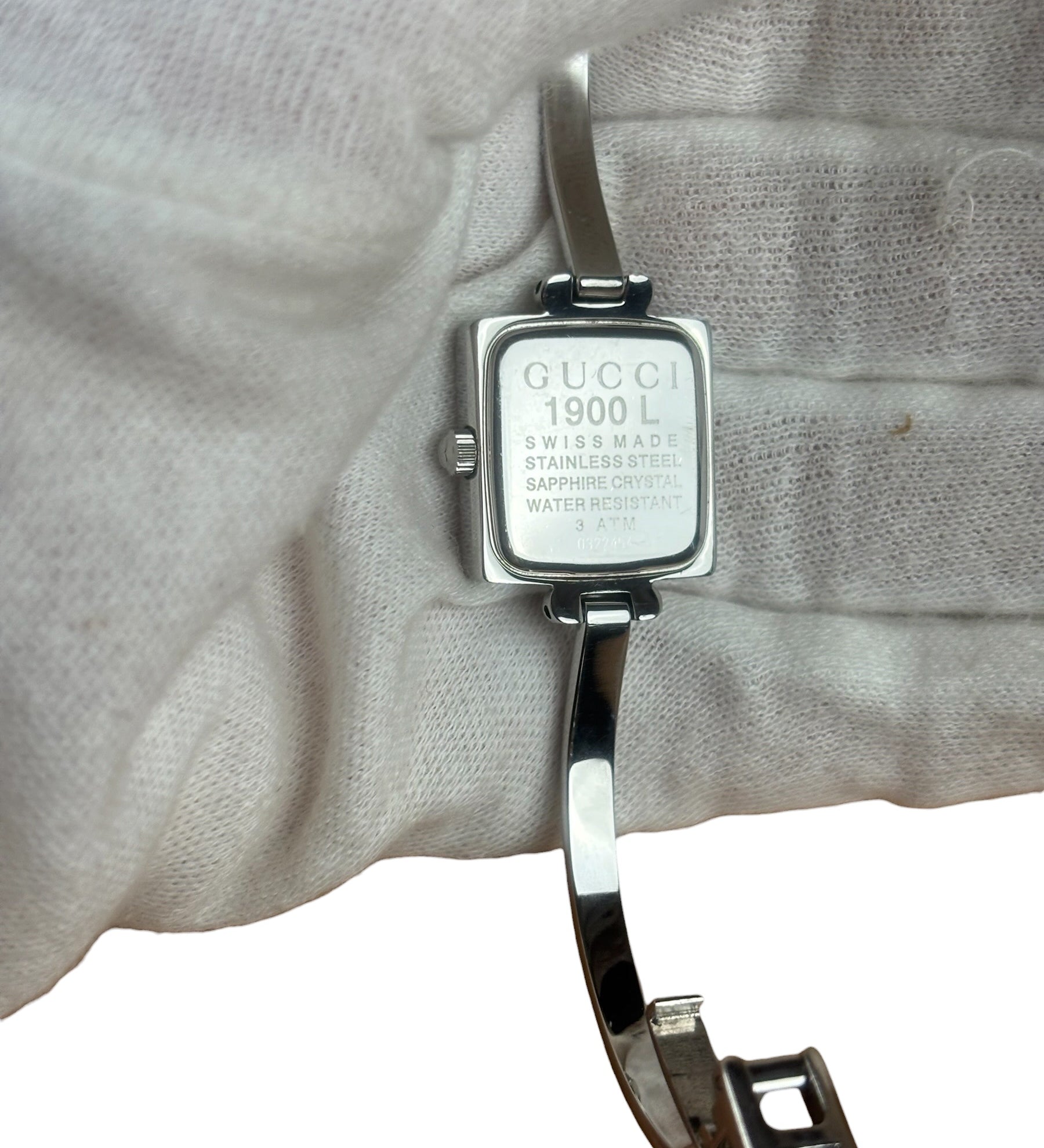 Gucci 1900L Blue Square Dial
