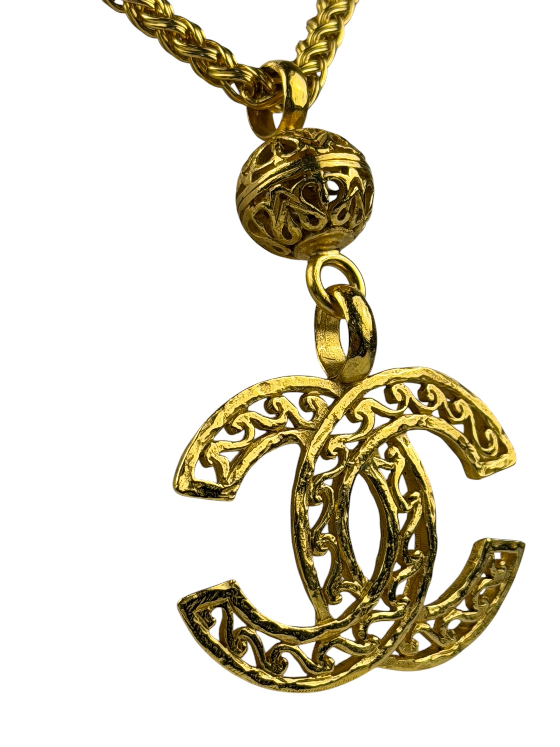 Chanel Vintage CC Logo Filigree Ball Pendant -1995