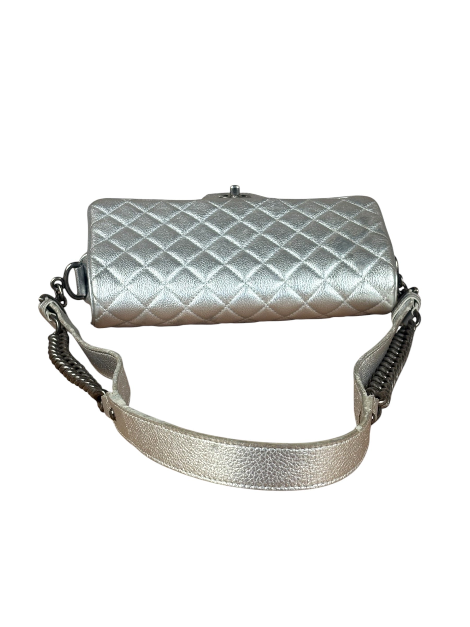 Chanel CC Silver Metallic Quilted Flap Shoulder Bag 2017