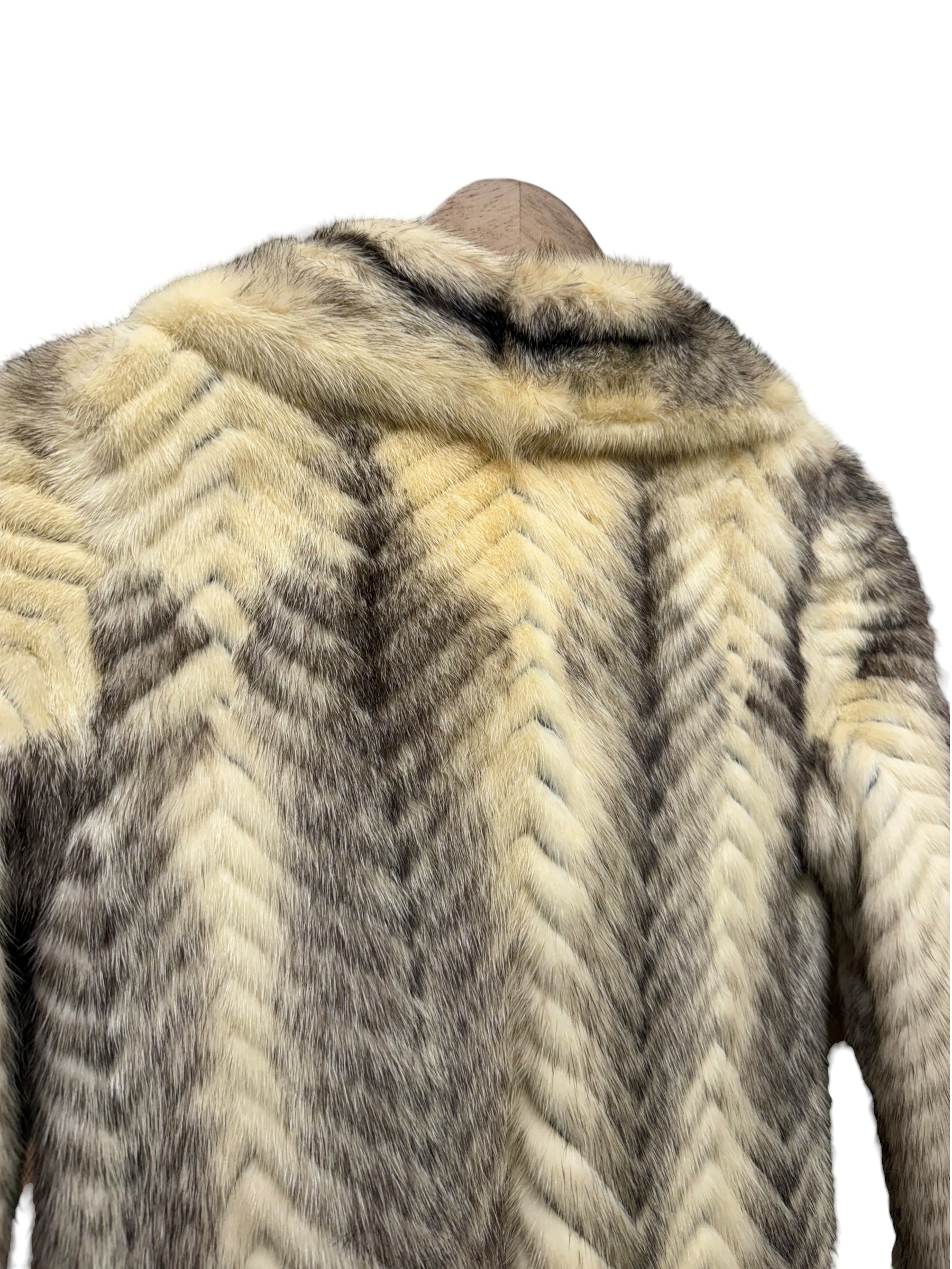 Furvan Vintage Black Intricately Trimmed Mink Fur Coat