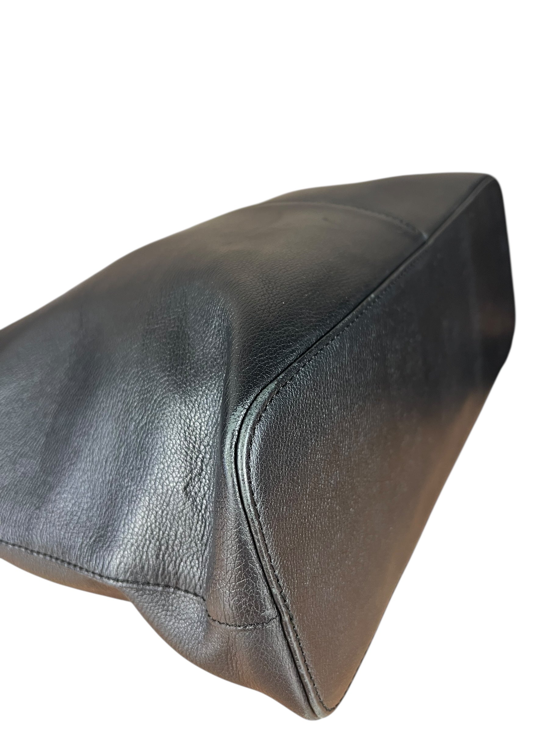 Burberry Black Leather Shoulder Tote