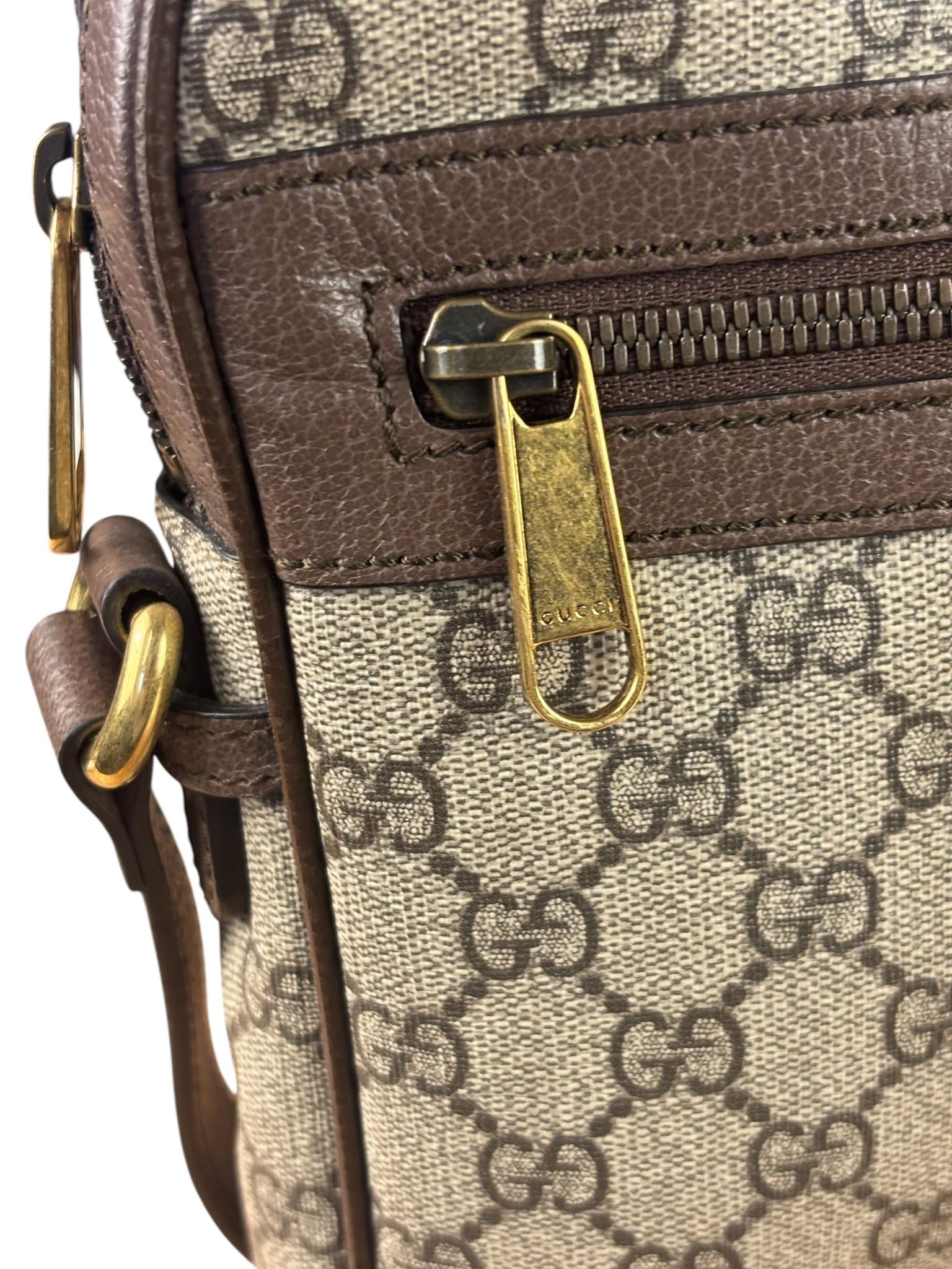 Gucci Beige/Brown GG Supreme Ophidia Messenger Bag