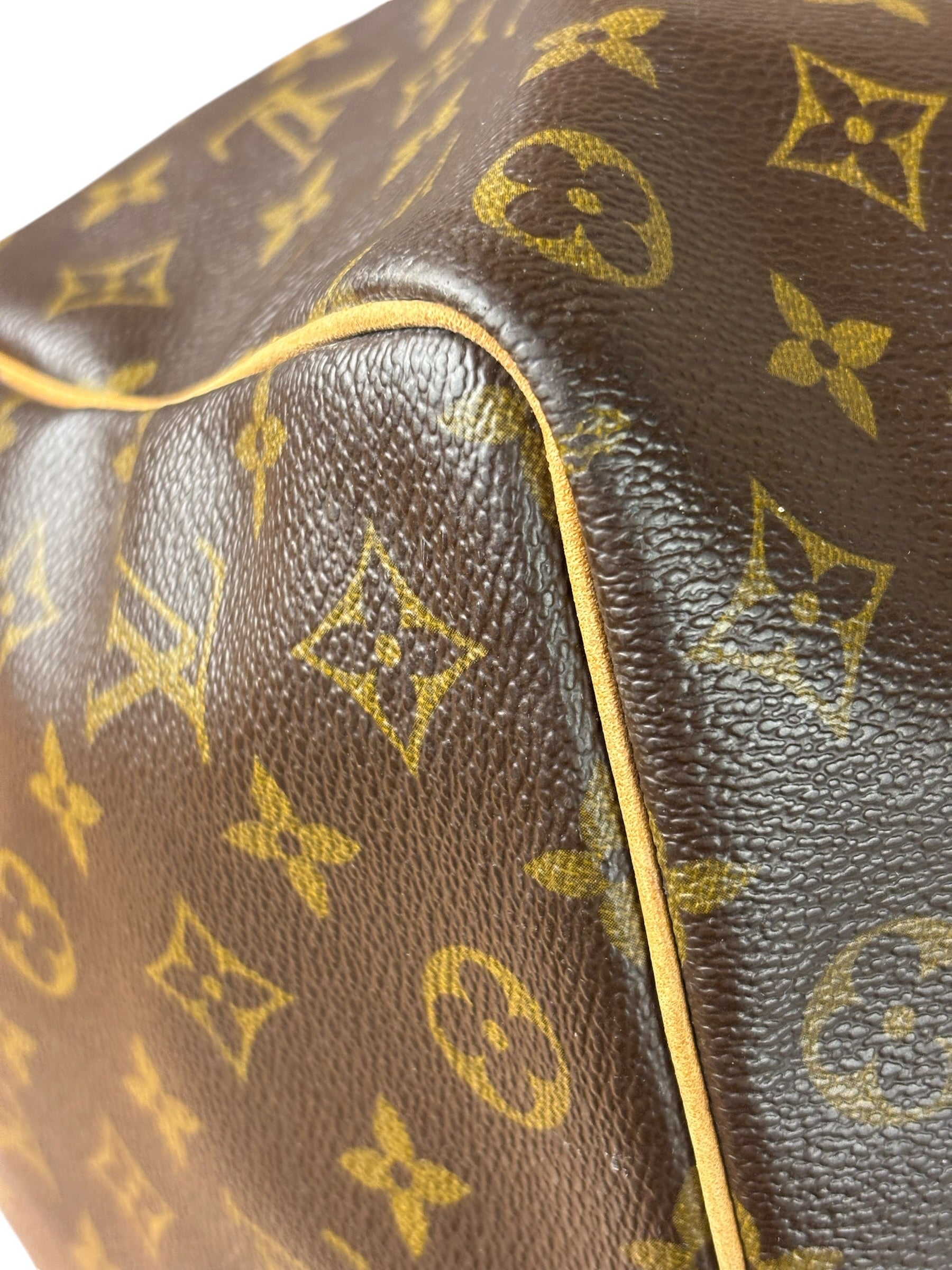 Louis Vuitton Monogram Keepall 50