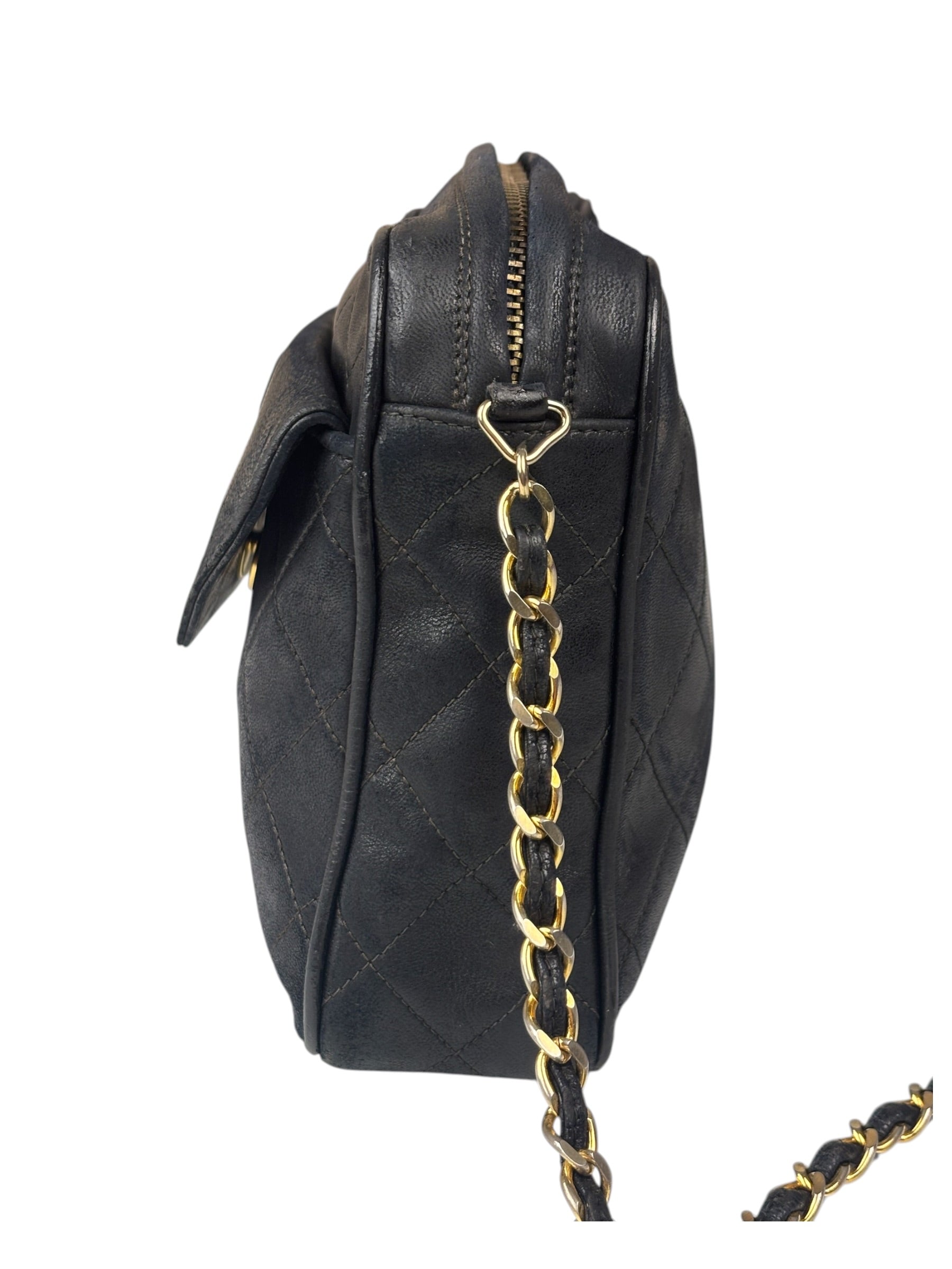 Chanel Vintage Black Quilted Leather CC Camera Bag 1989