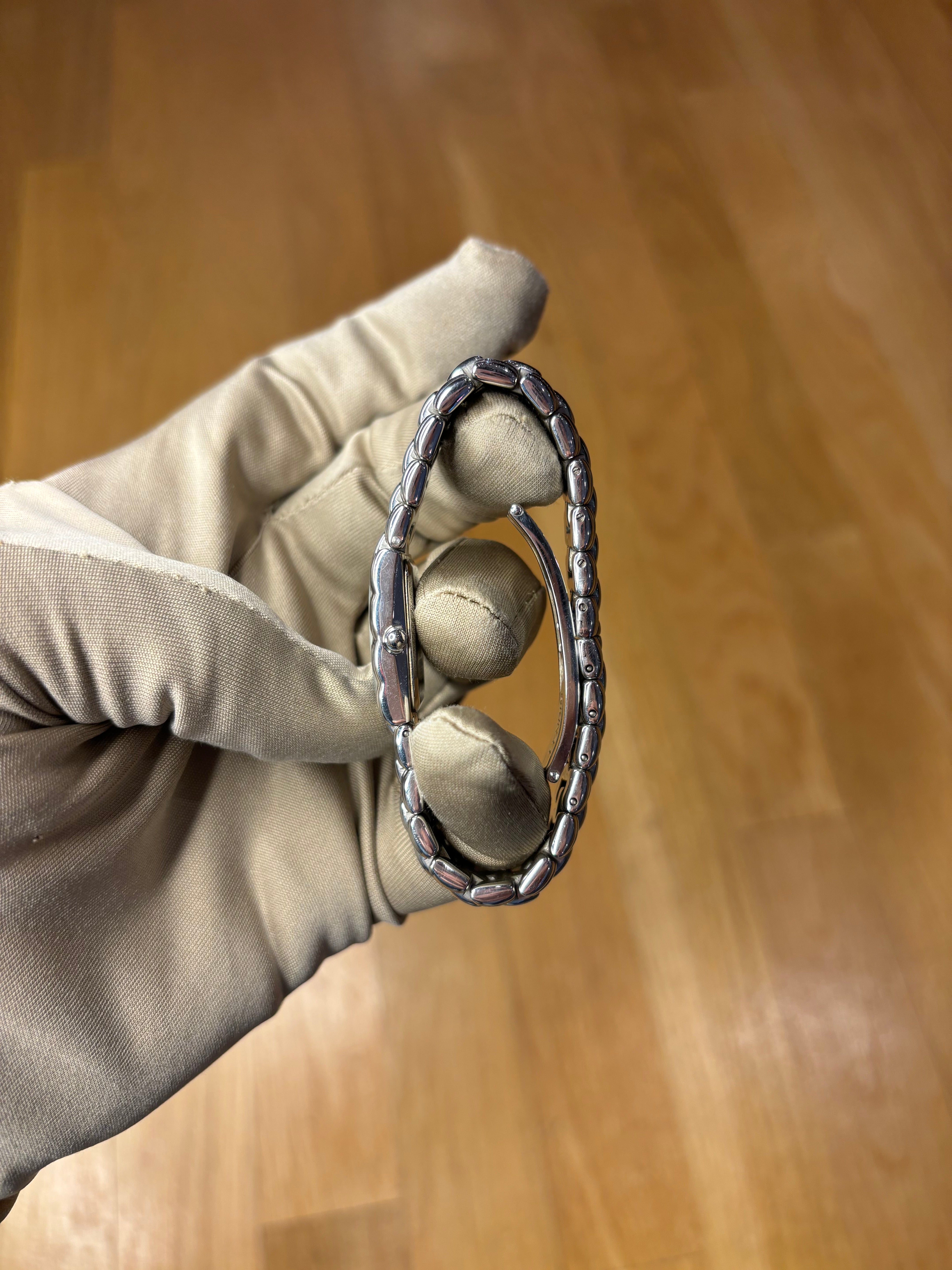 Fendi Navy Blue Rectangular Silver Link Dial