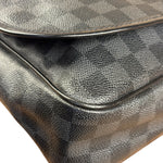 Louis Vuitton Damier Graphite Daniel Messenger Bag