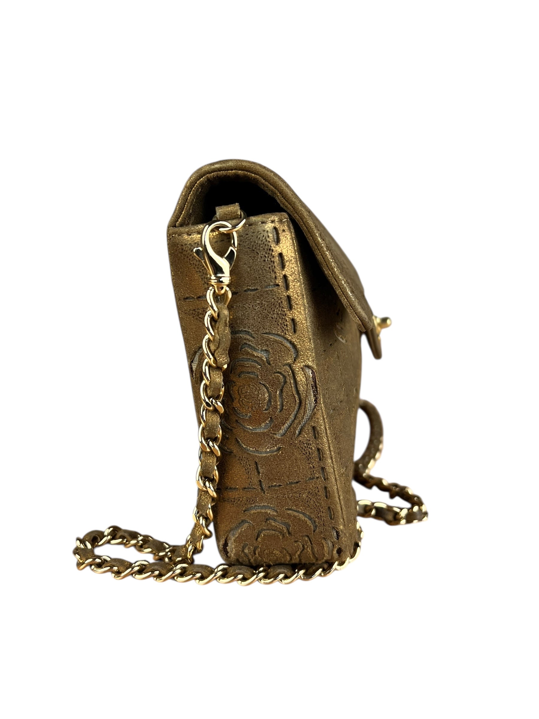 Chanel 2002 Gold Retro Tale East West Chain Flap