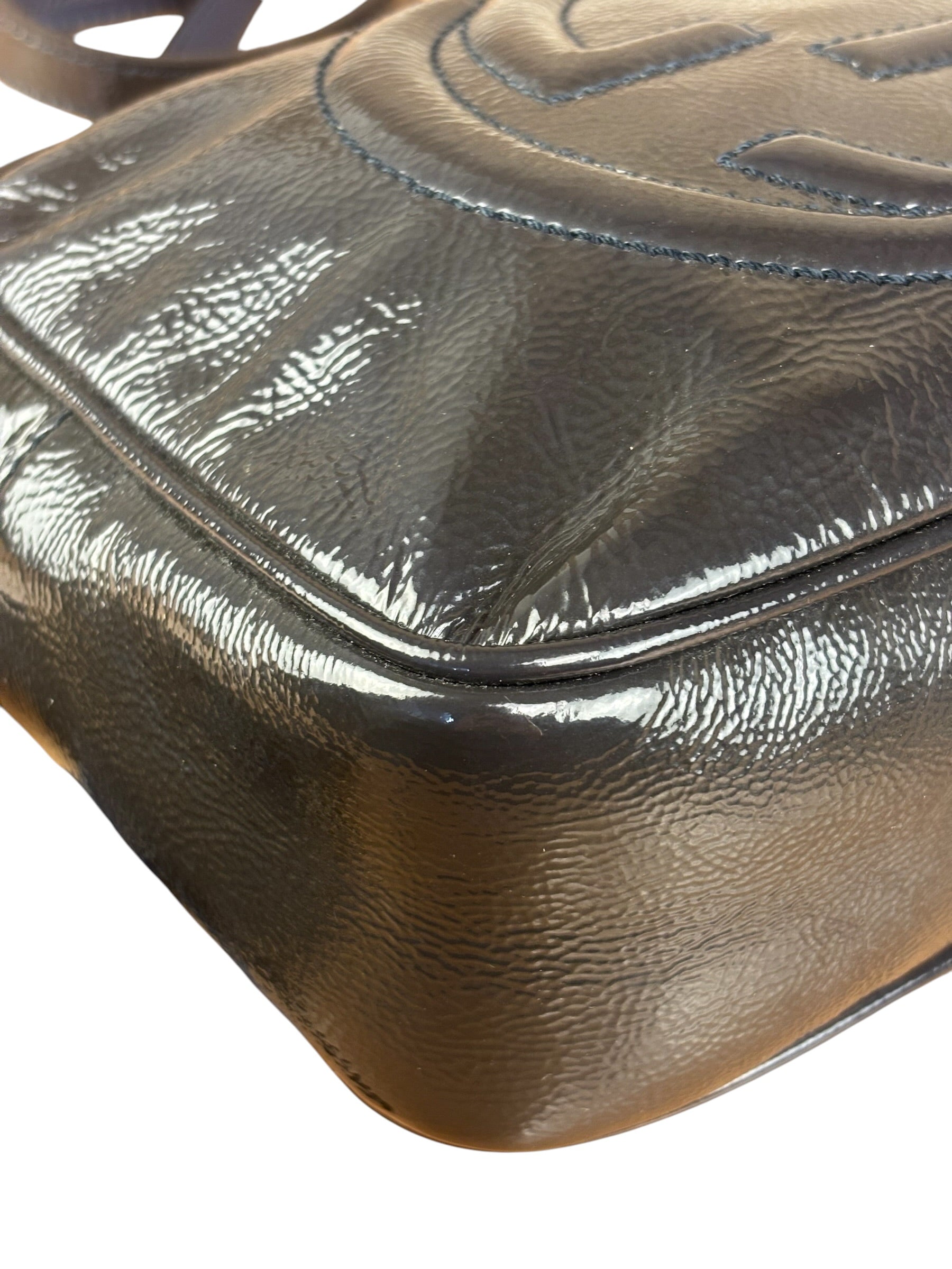 Gucci Glossy Grey Patent Leather Soho Disco Crossbody Bag