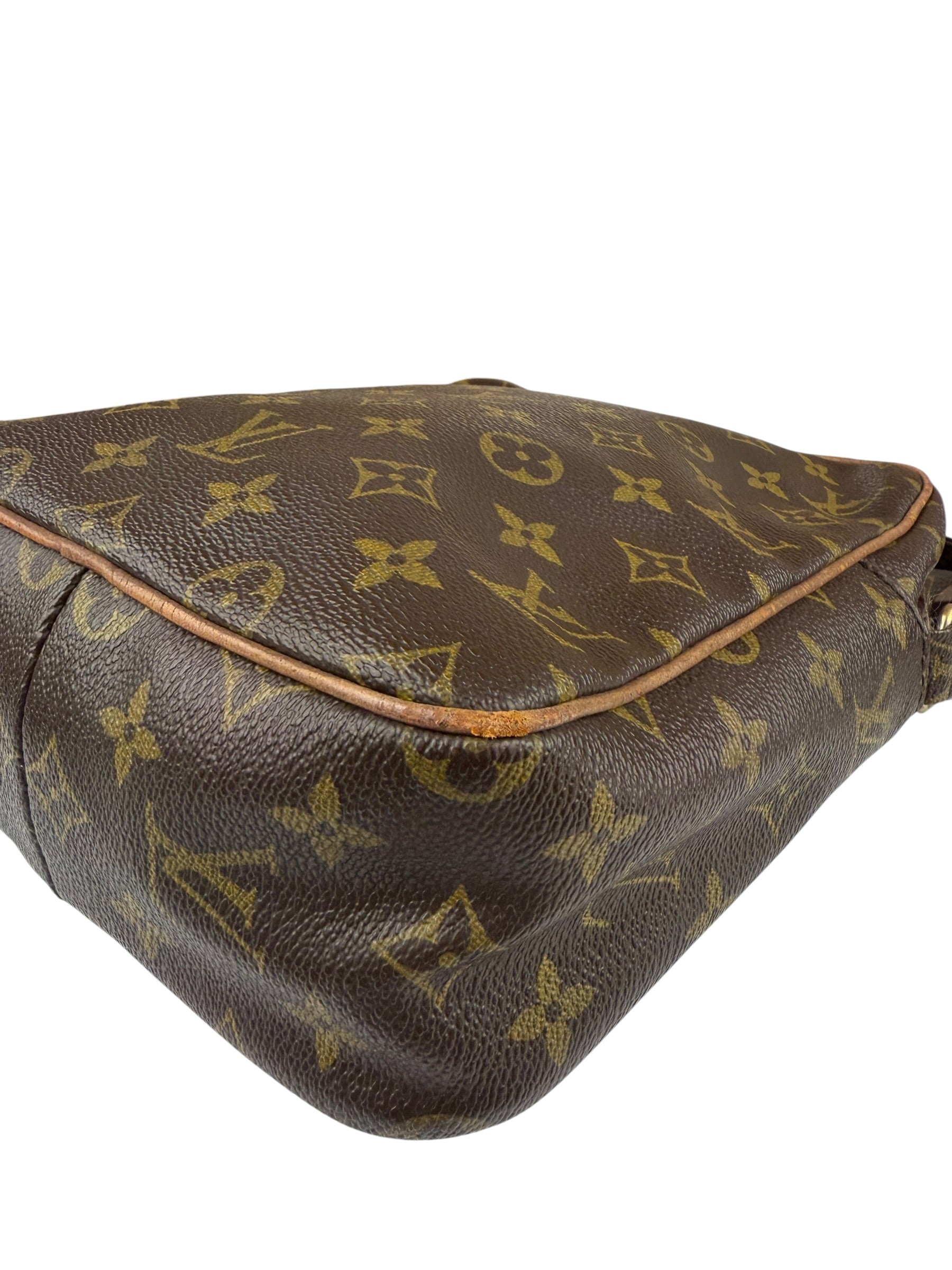 Louis Vuitton Canvas Monogram Marceau Crossbody Messenger Bag