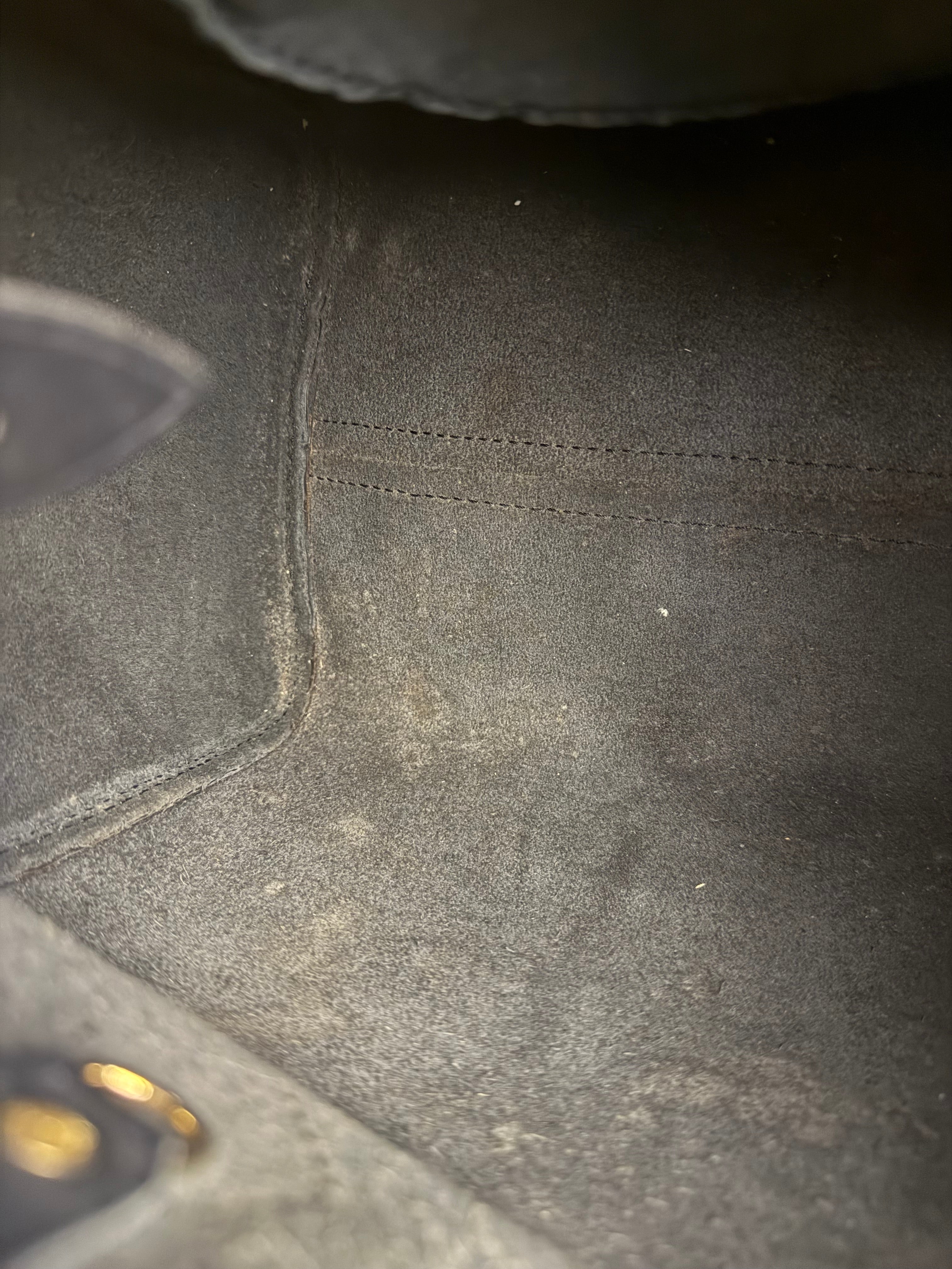 Louis Vuitton Epi Leather Speedy 30