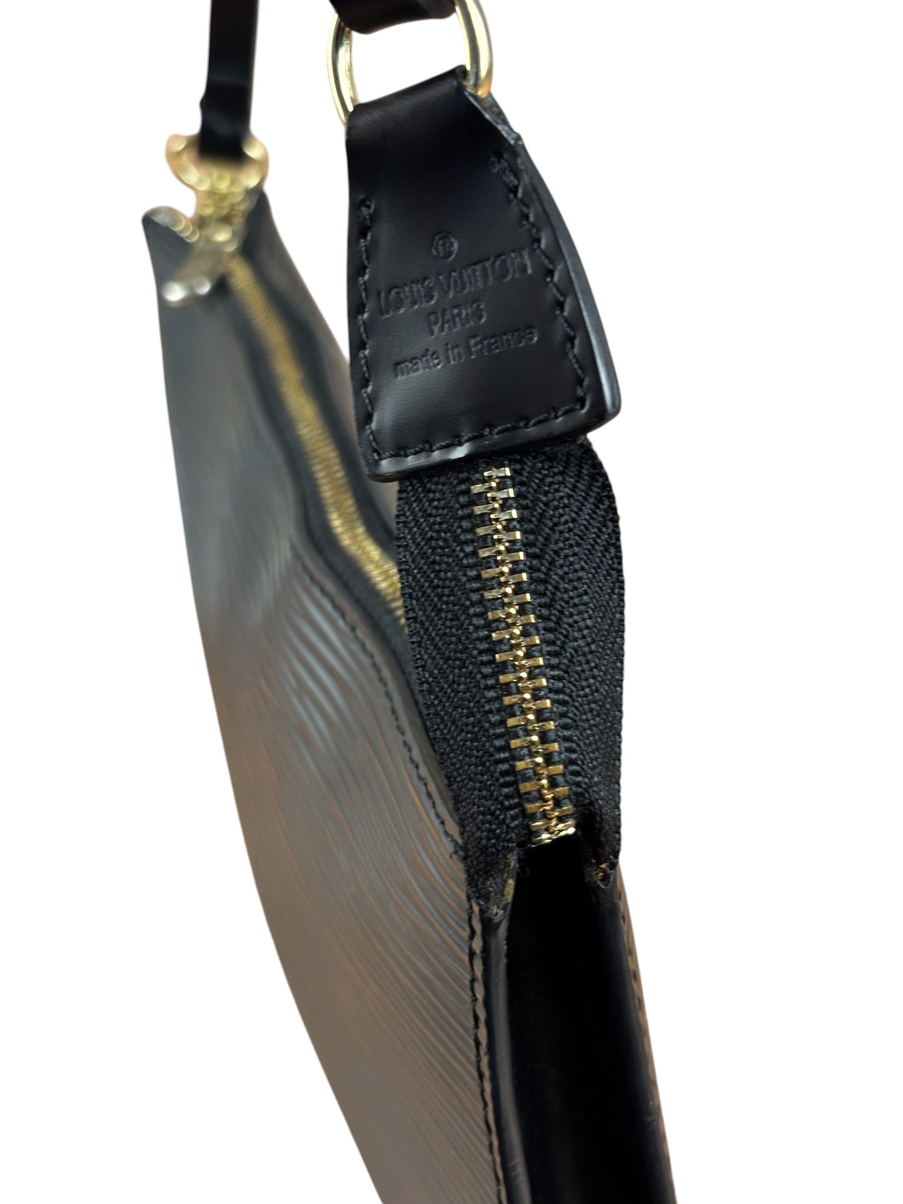 Louis Vuitton Black Epi Leather Pochette