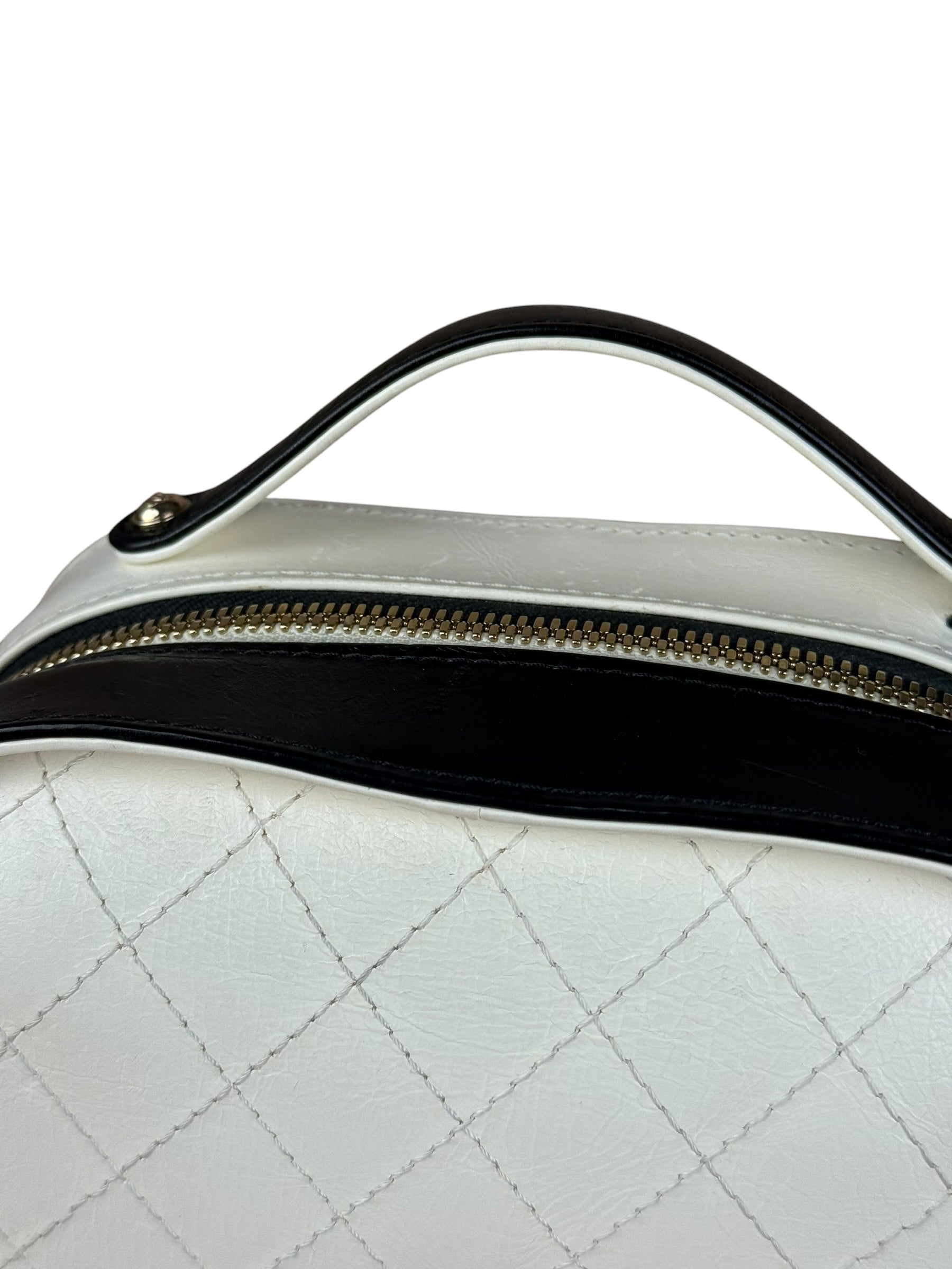 Chanel White/Black Quilted Leather 2Way Vanity Bag 2019