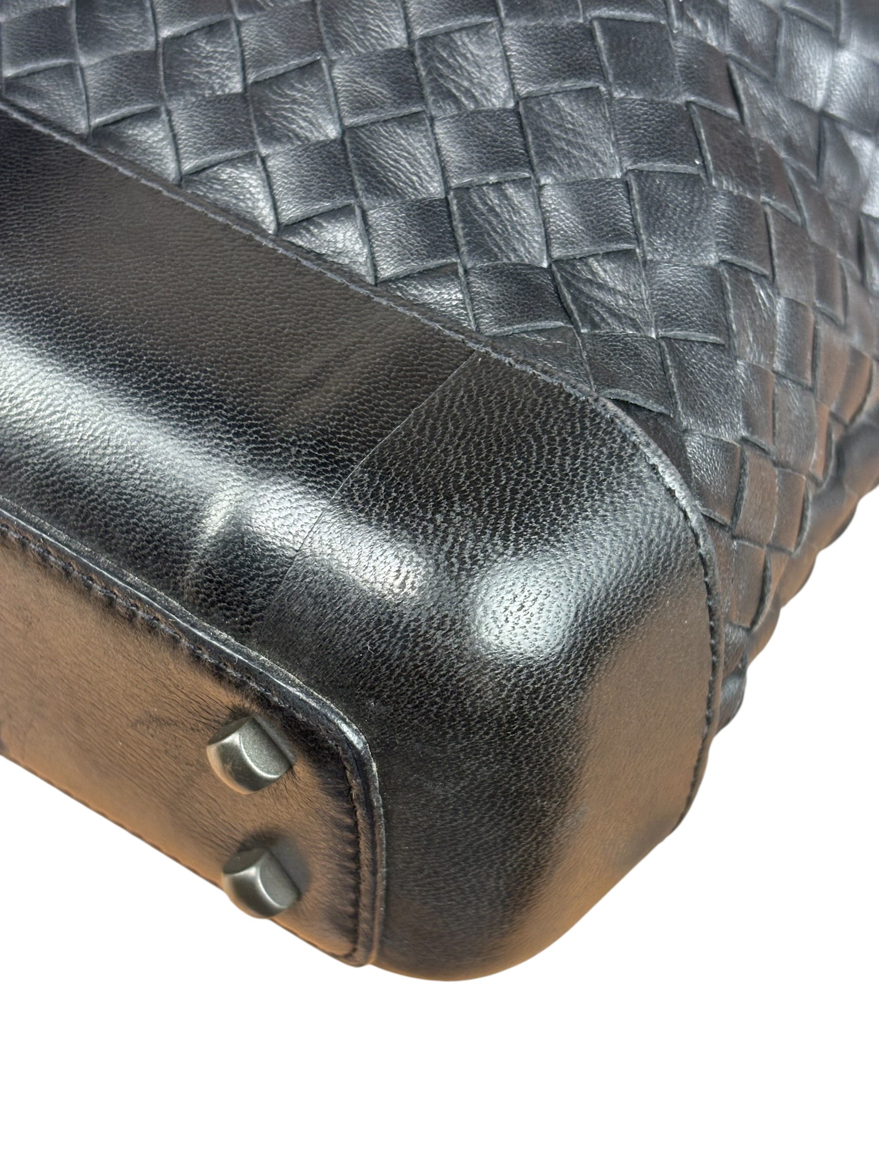 Bottega Veneta Black Intrecciato weave Shoulder bag