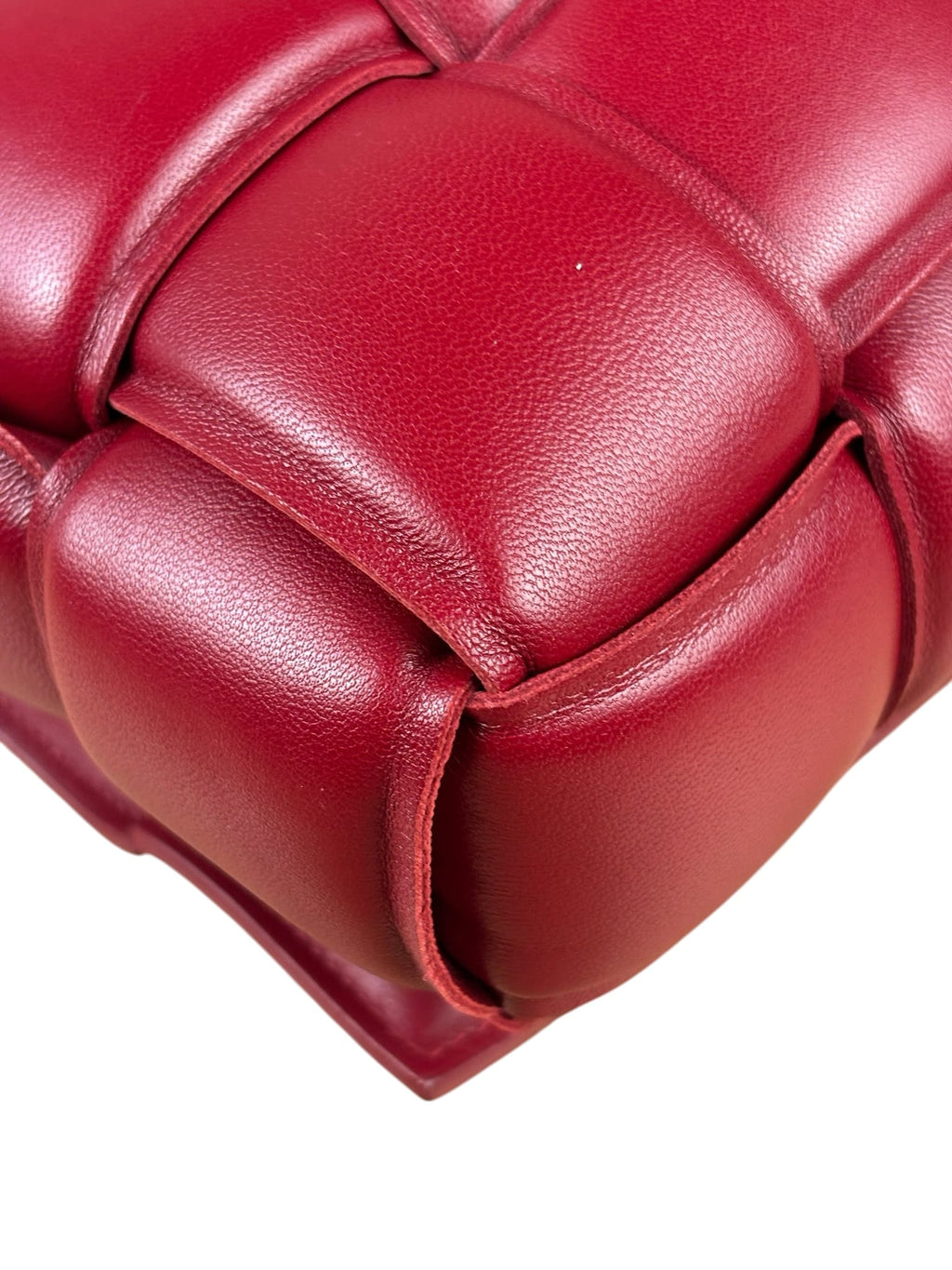 Bottega Veneta Red Intrecciato Padded Cassette Flap Bag