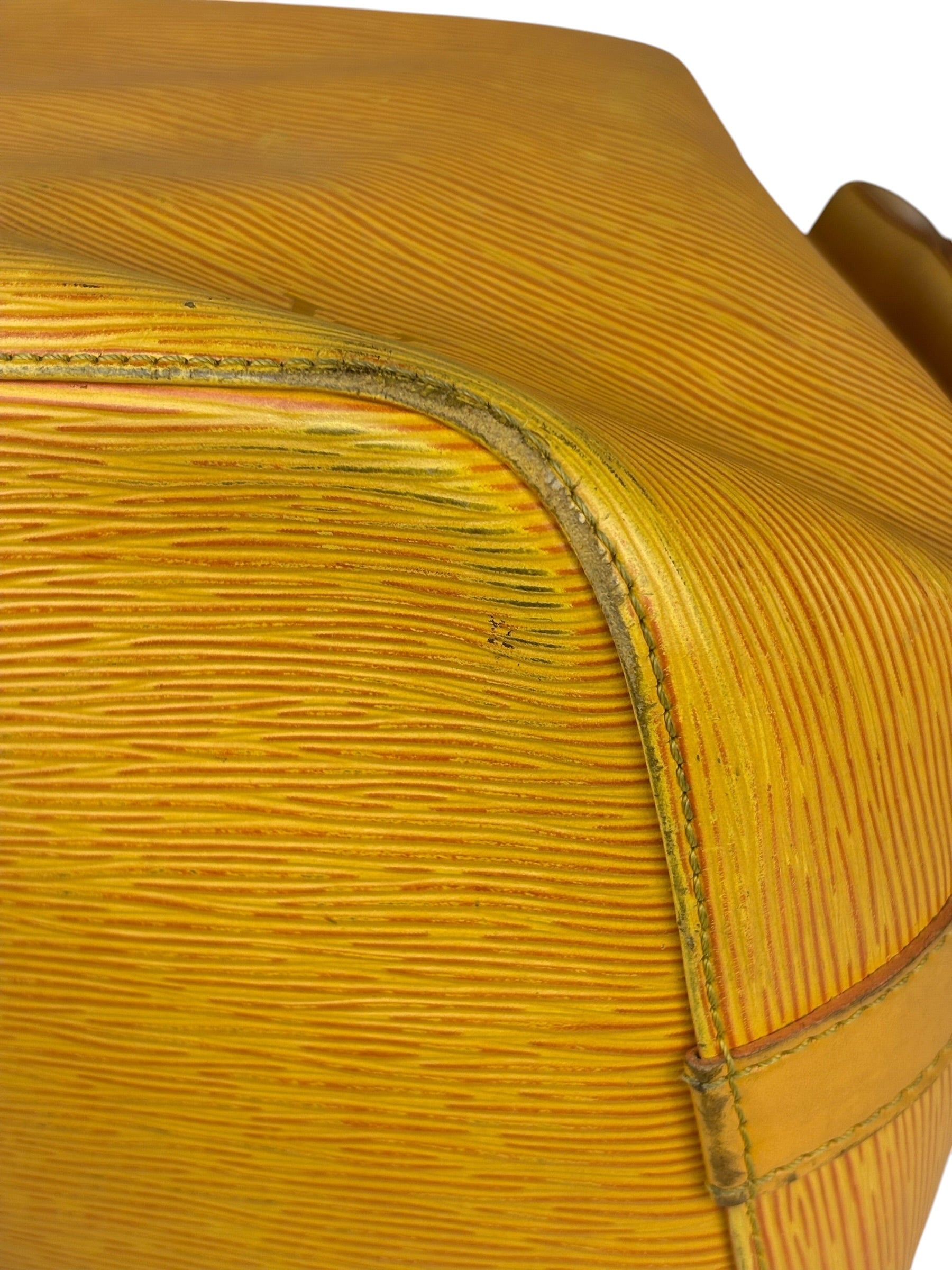 Louis Vuitton Yellow Epi Leather Neo Bucket Bag